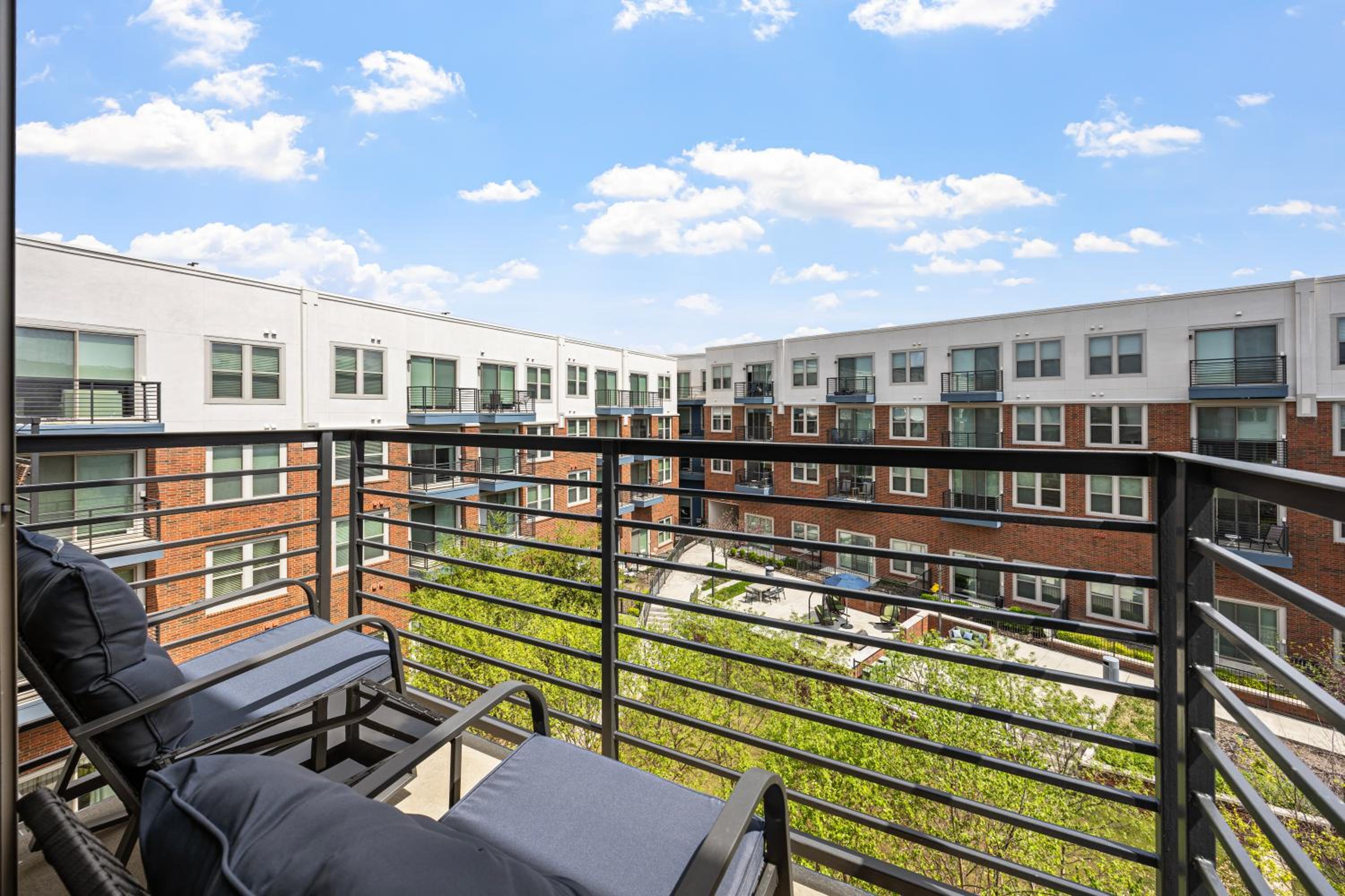 Serene Frisco Apt with Pool and Gym