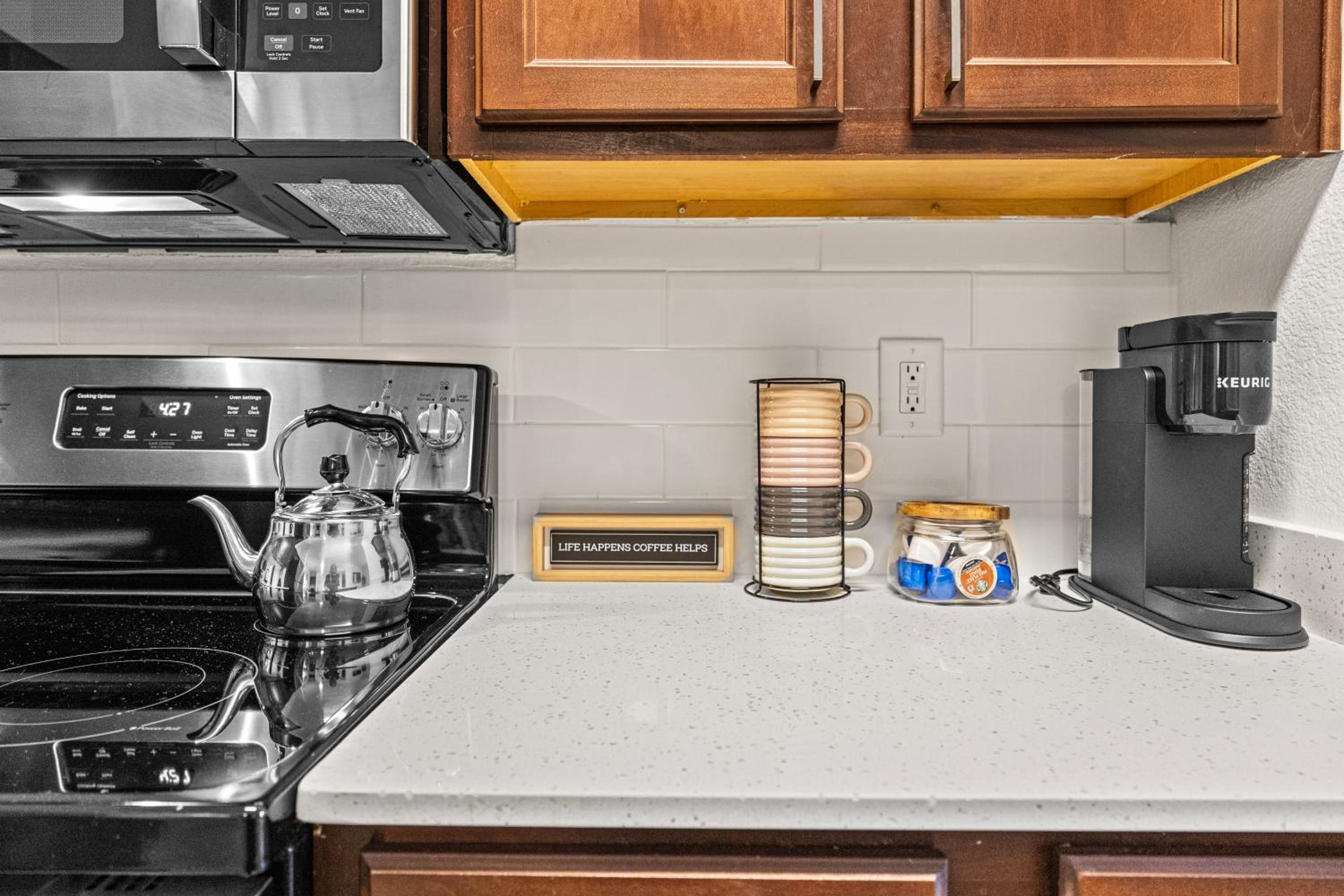 Charming Frisco Apt with Pool & Gym