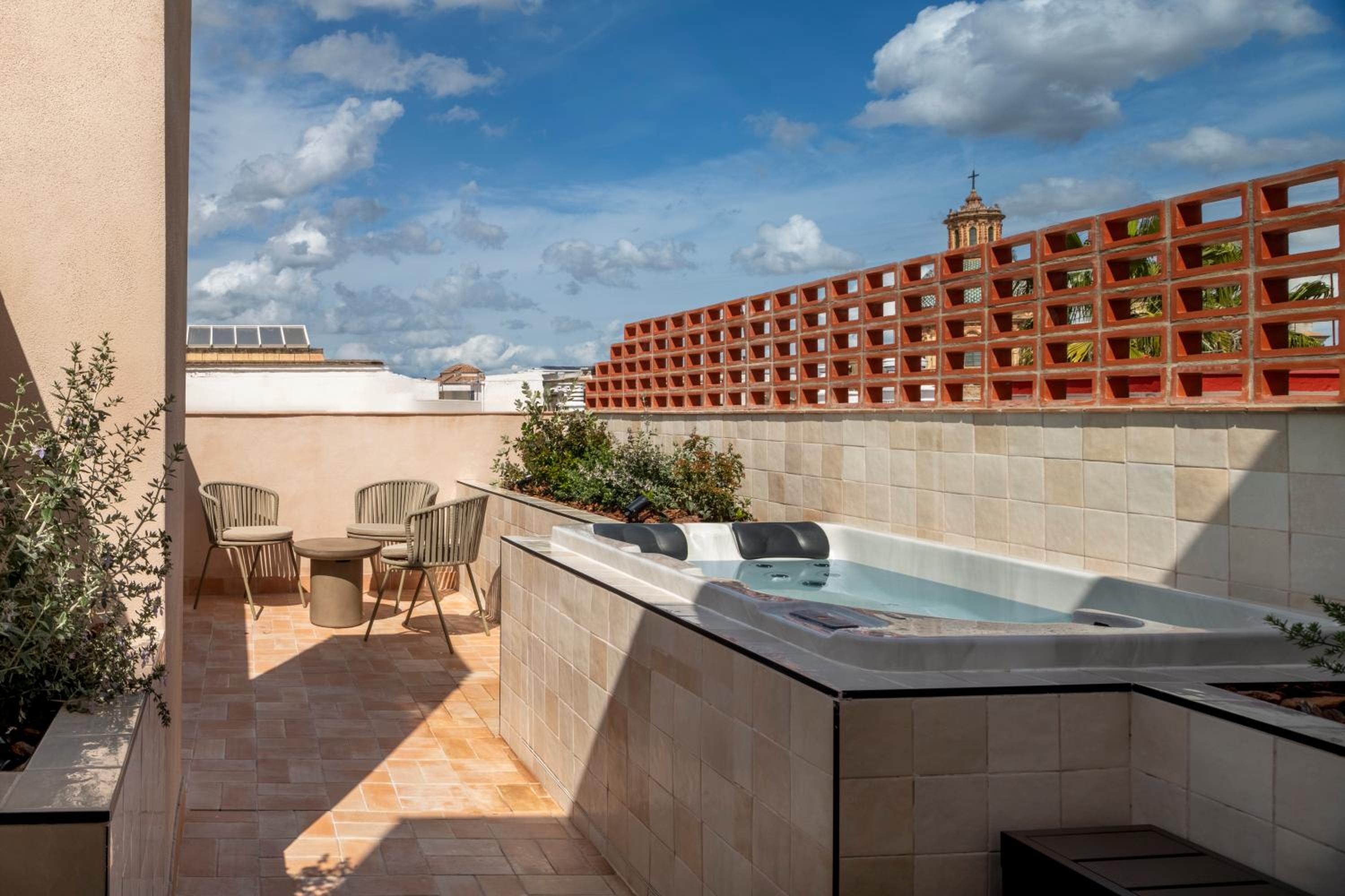 Magno Apartments Clavellinas