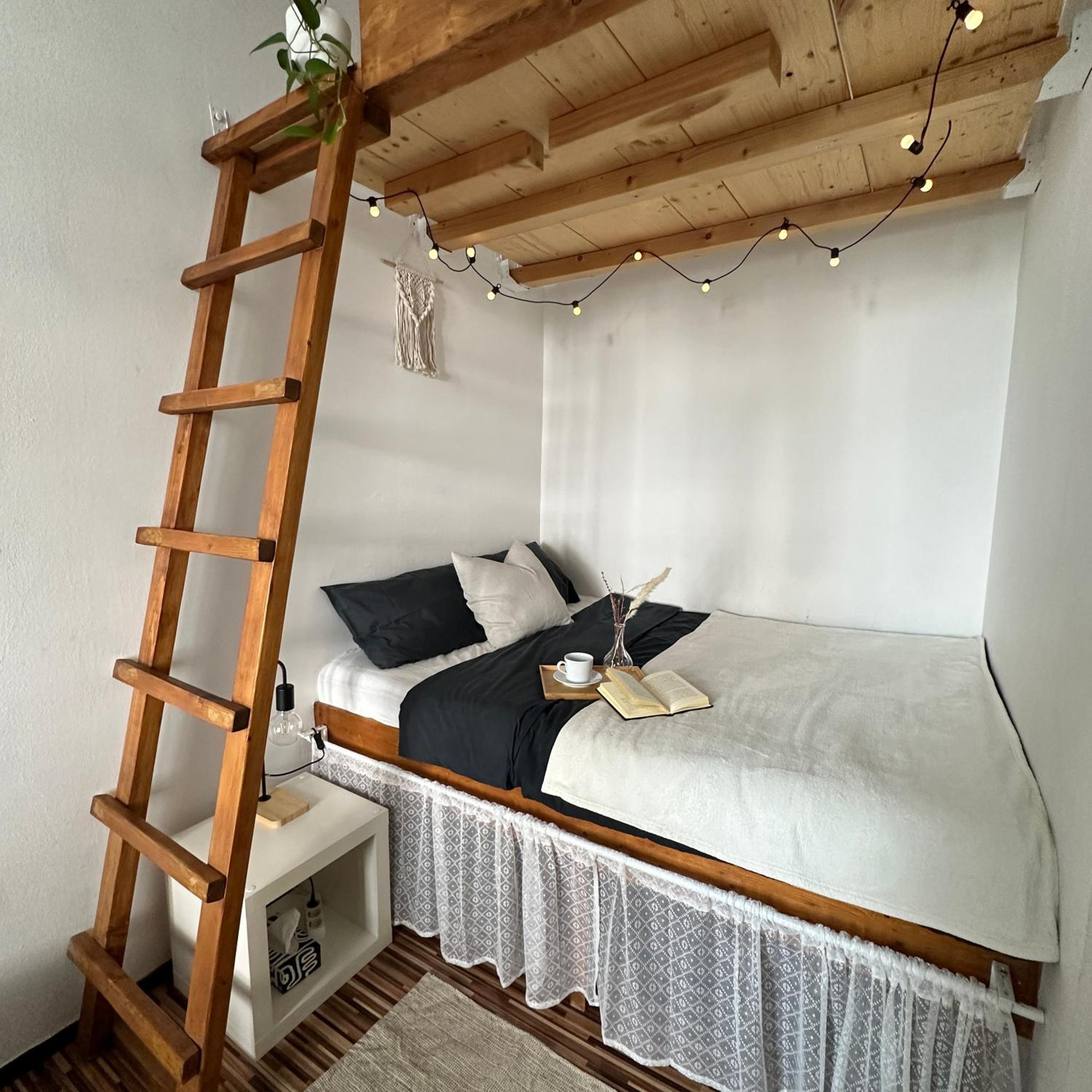 Cozy Stay with Secret Garden