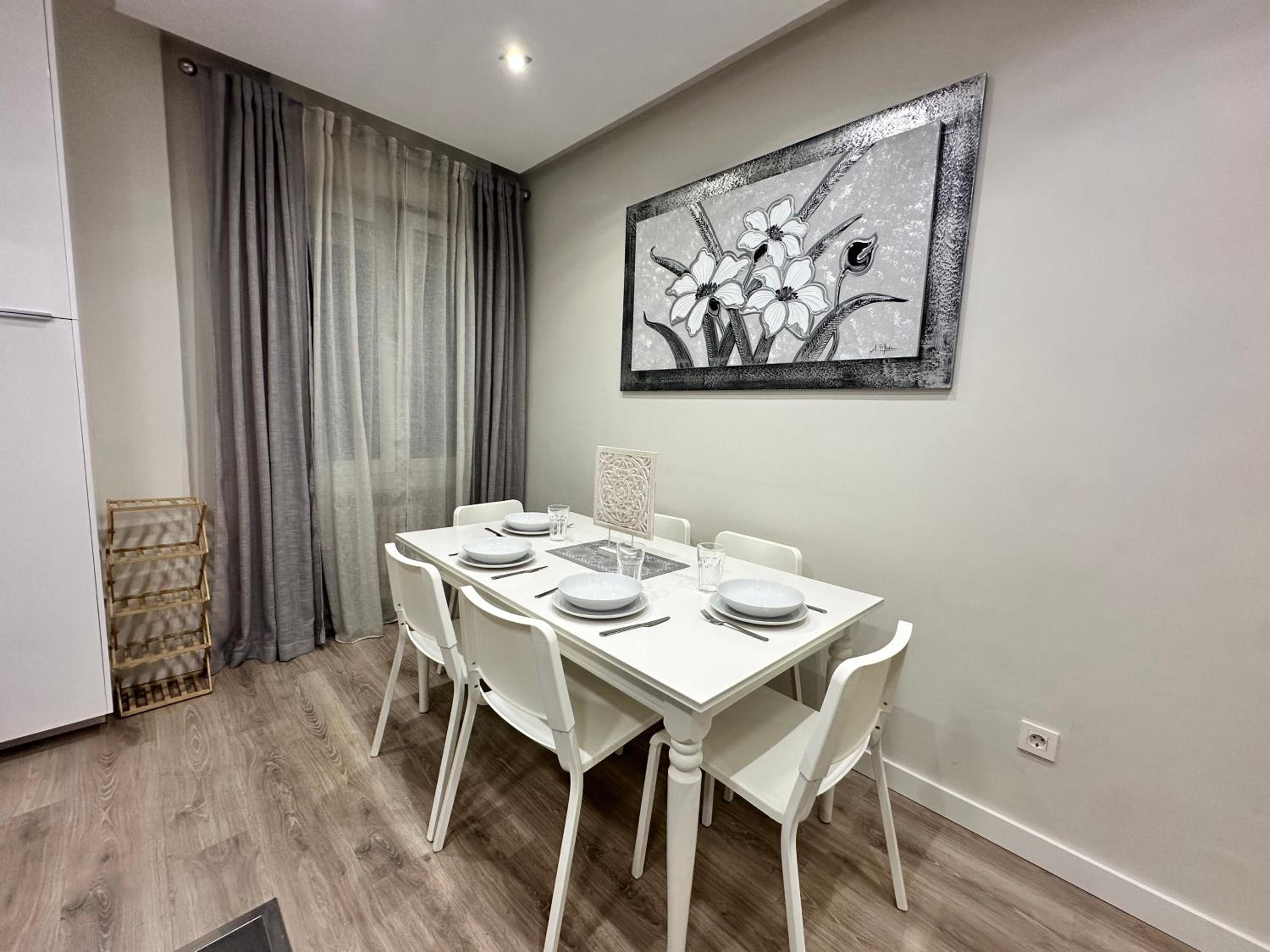 Encantador apartamento en el CENTRO de Bilbao con PARKING opcional