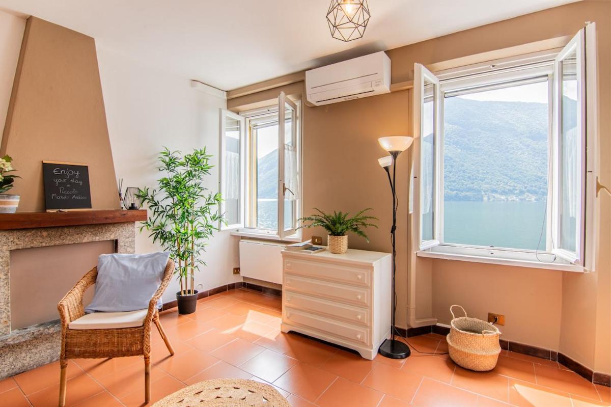 Ortensia Lake View Studio