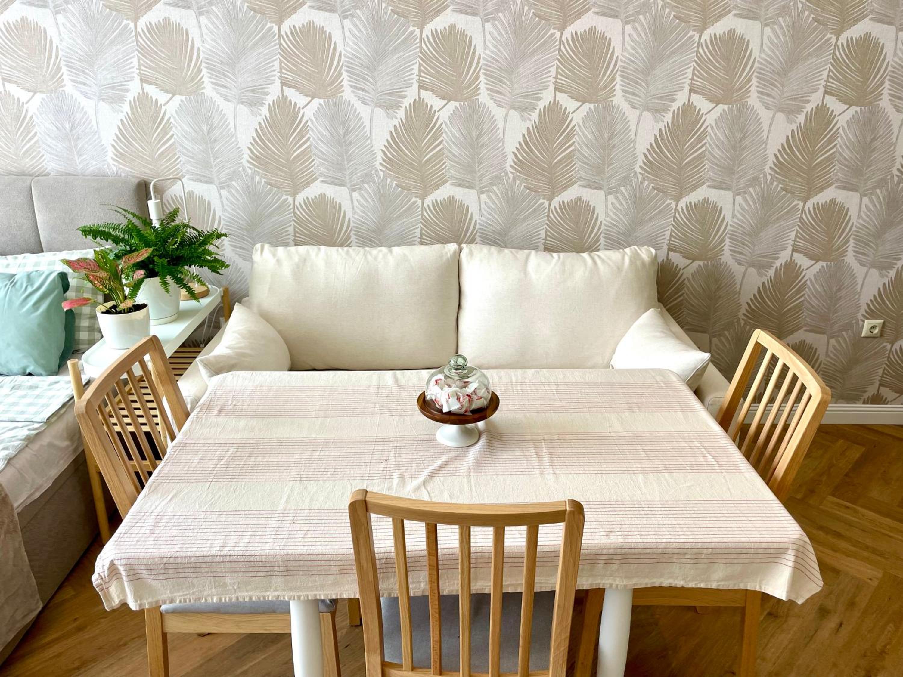 Coral Bay Studio Varna - Beachfront with Free Parking