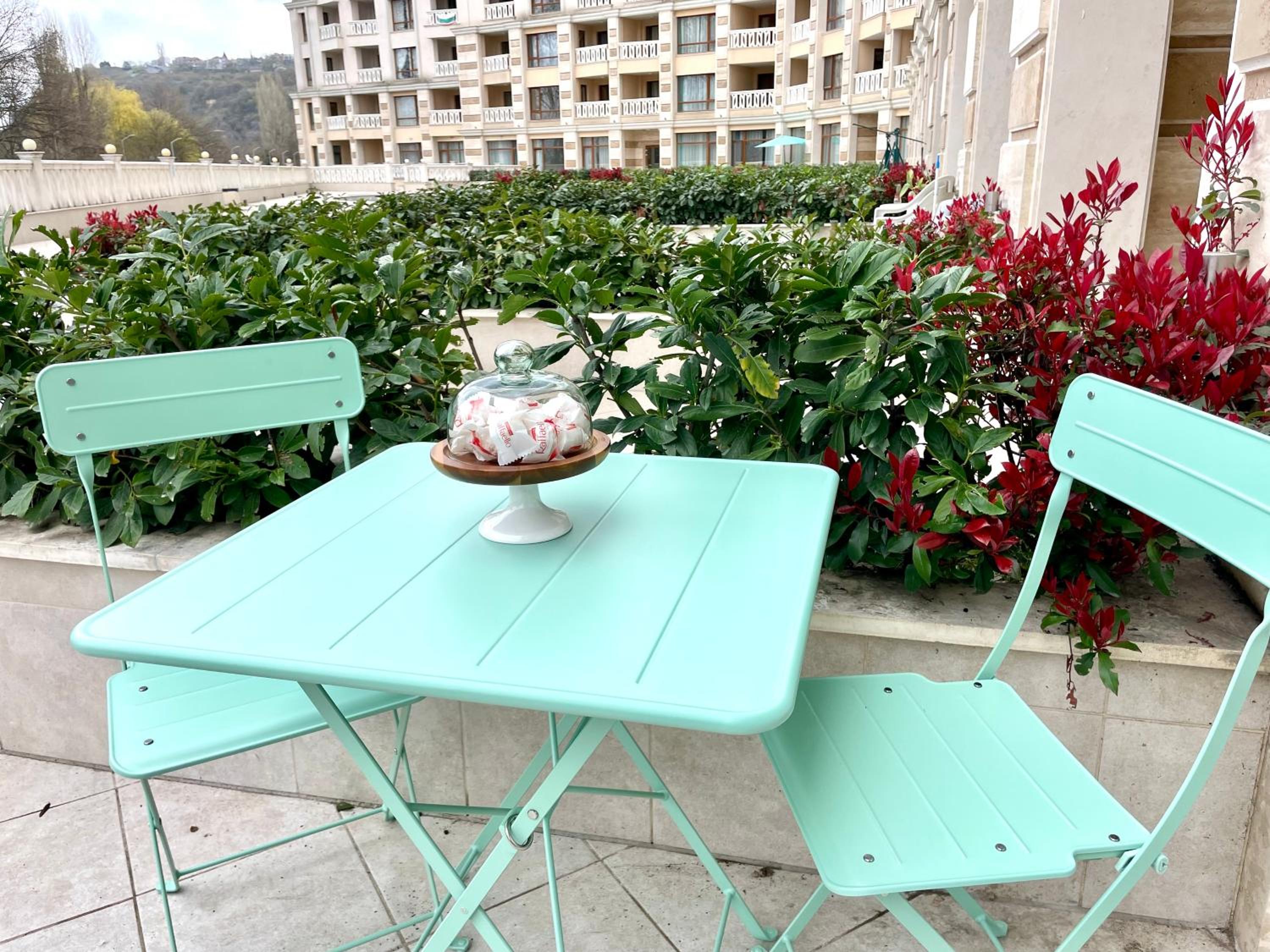 Coral Bay Studio Varna - Beachfront with Free Parking