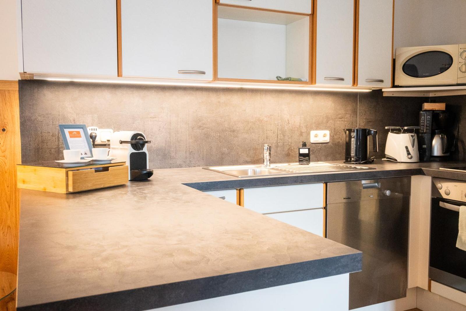 MAVIJOLU Lakeside Suites Hallstatt