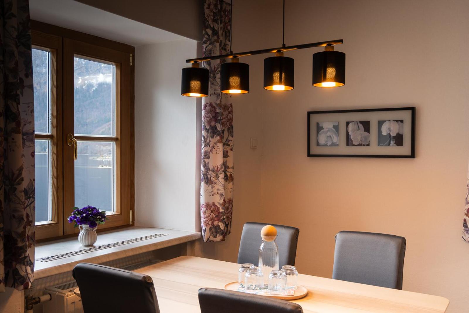 MAVIJOLU Lakeside Suites Hallstatt