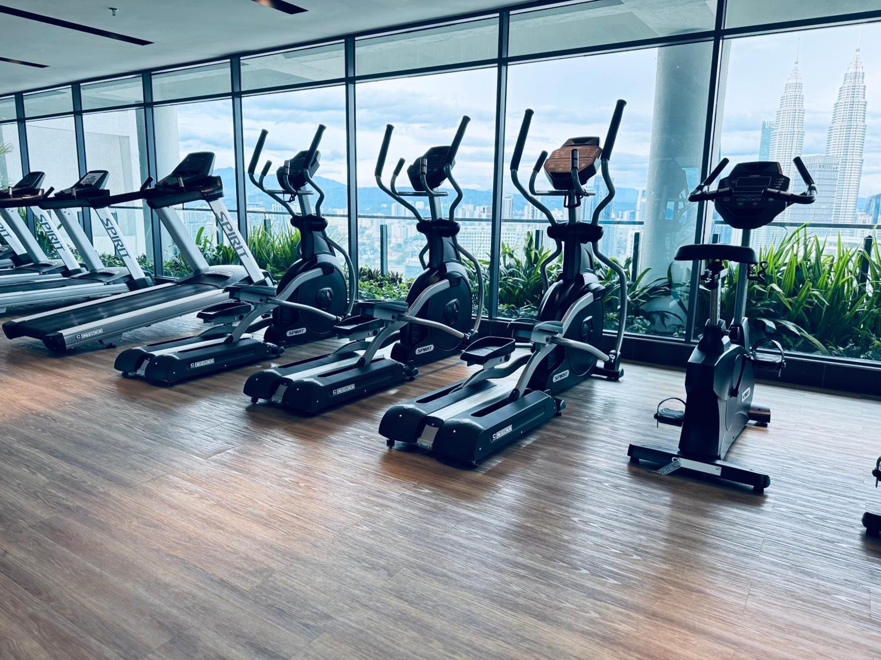 XING LUN KLCC The Colony Infinitum