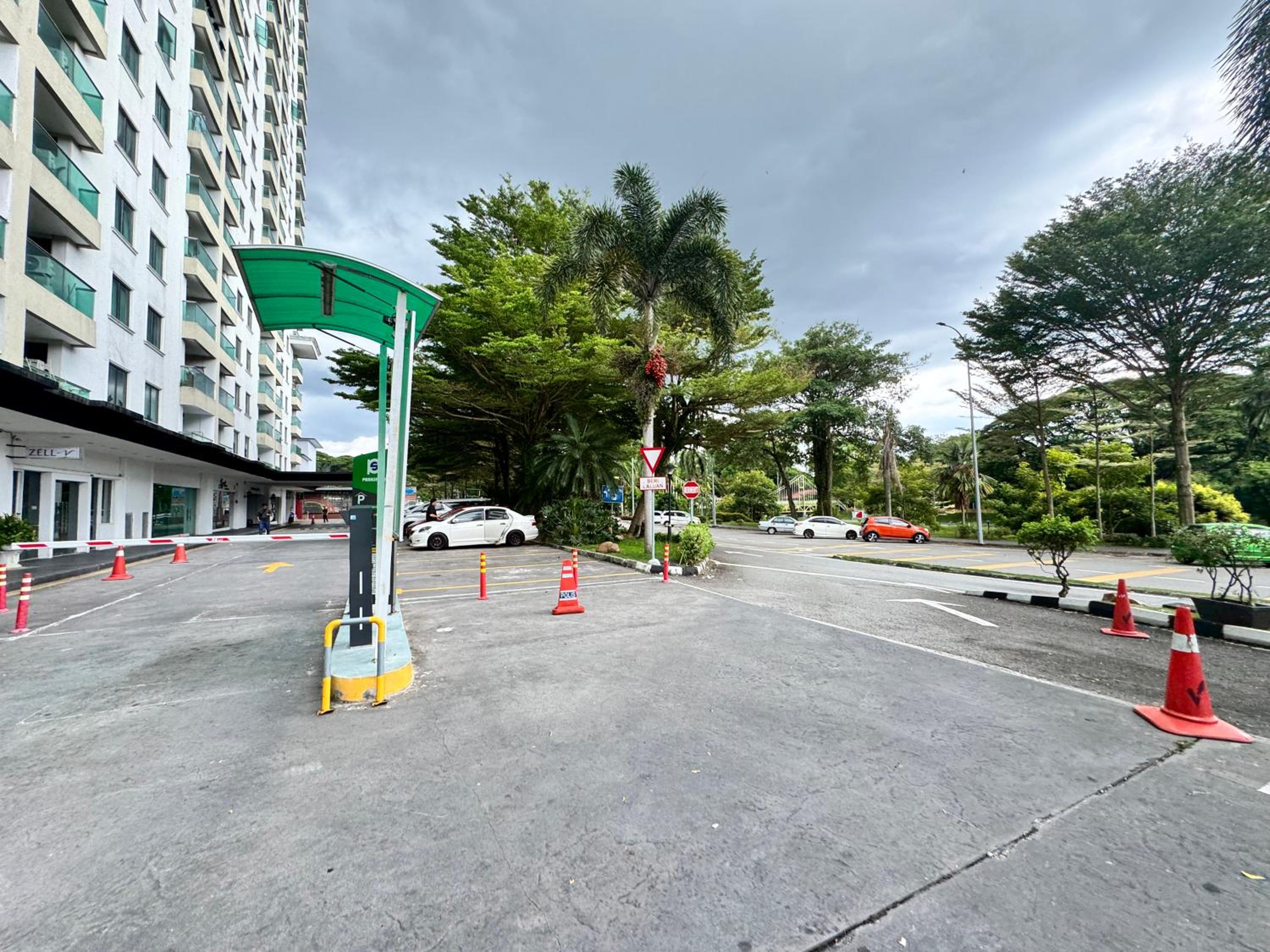 Kinta River Town Suites By IWH