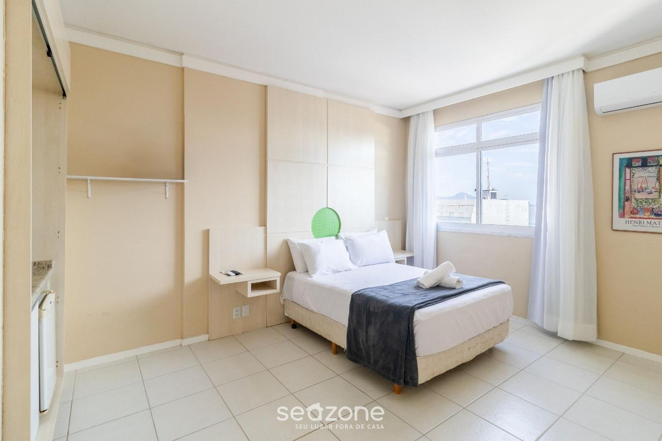 Enjoy Floripa with a sea view! RAH1019