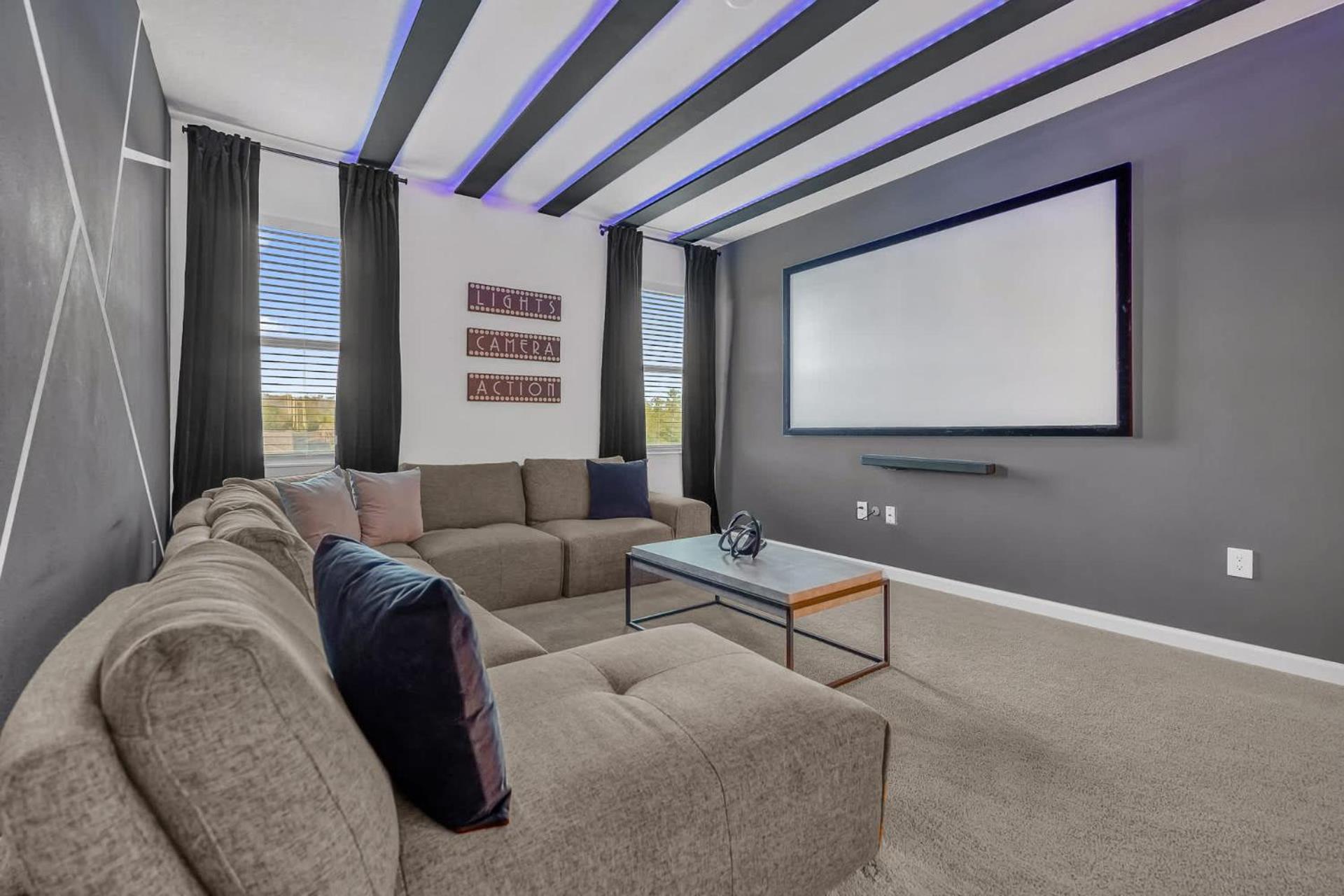 Upstay Vibrant Home w Themed Rooms Pool & Games