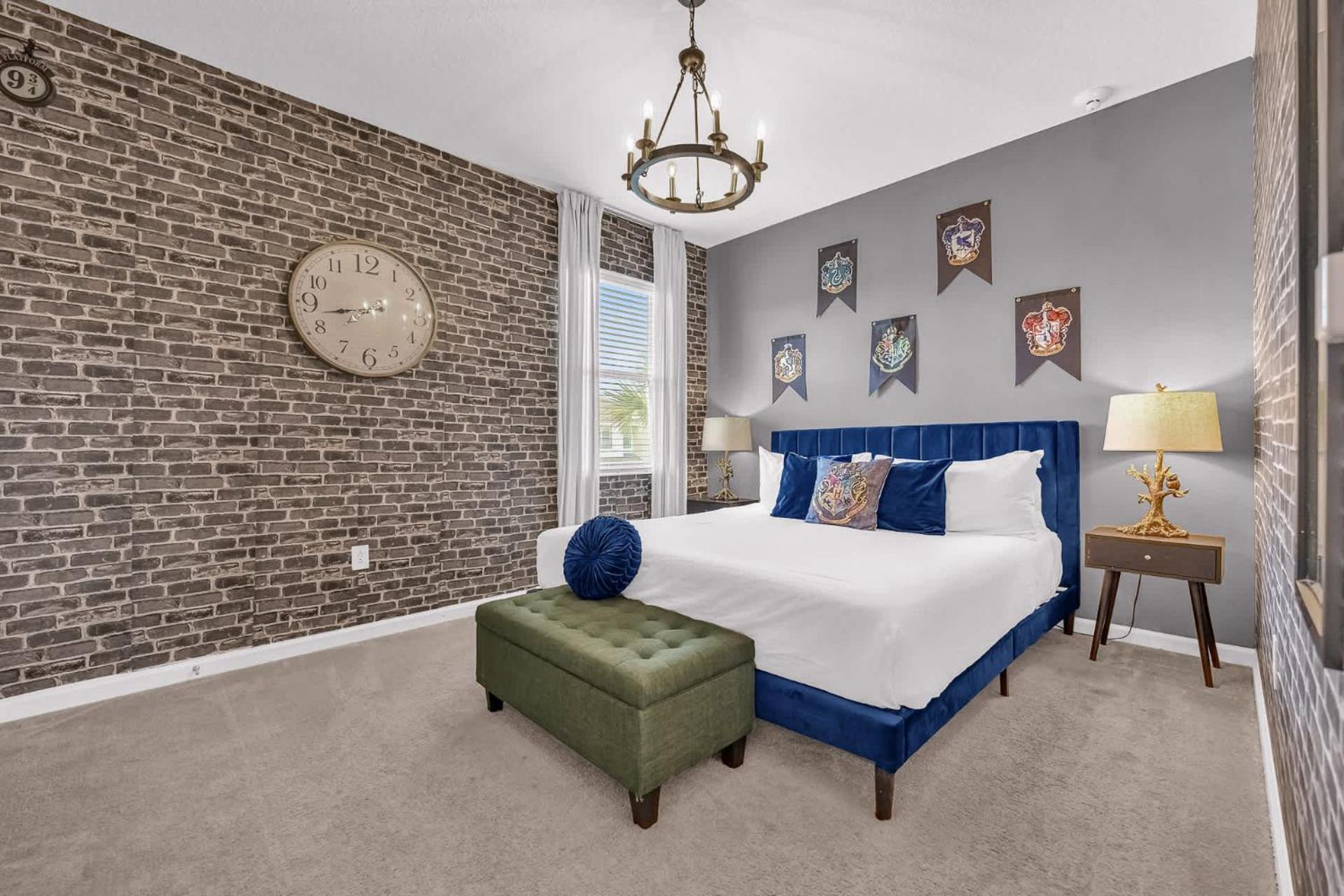 Upstay Vibrant Home w Themed Rooms Pool & Games
