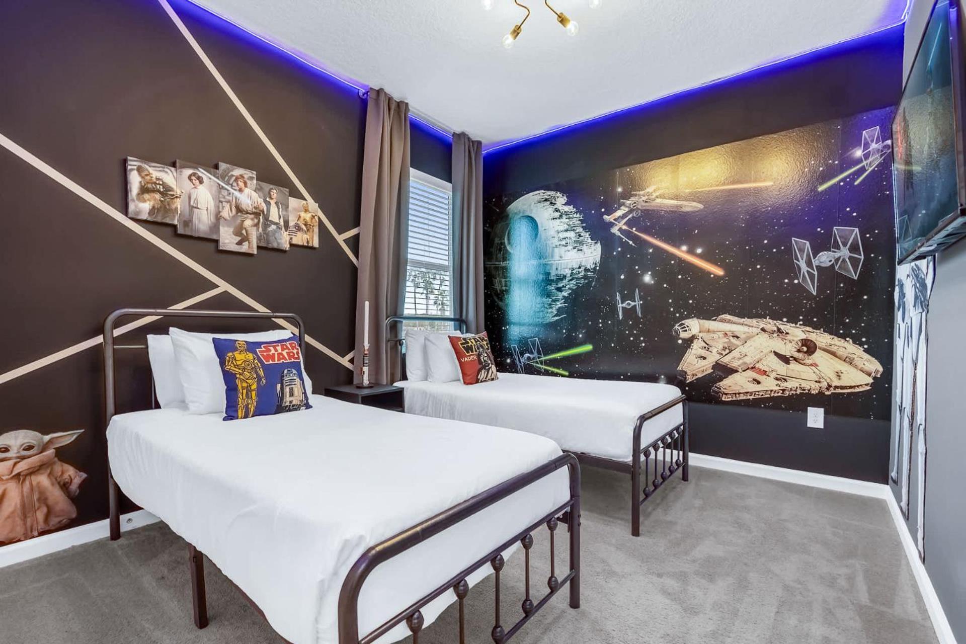 Upstay Vibrant Home w Themed Rooms Pool & Games