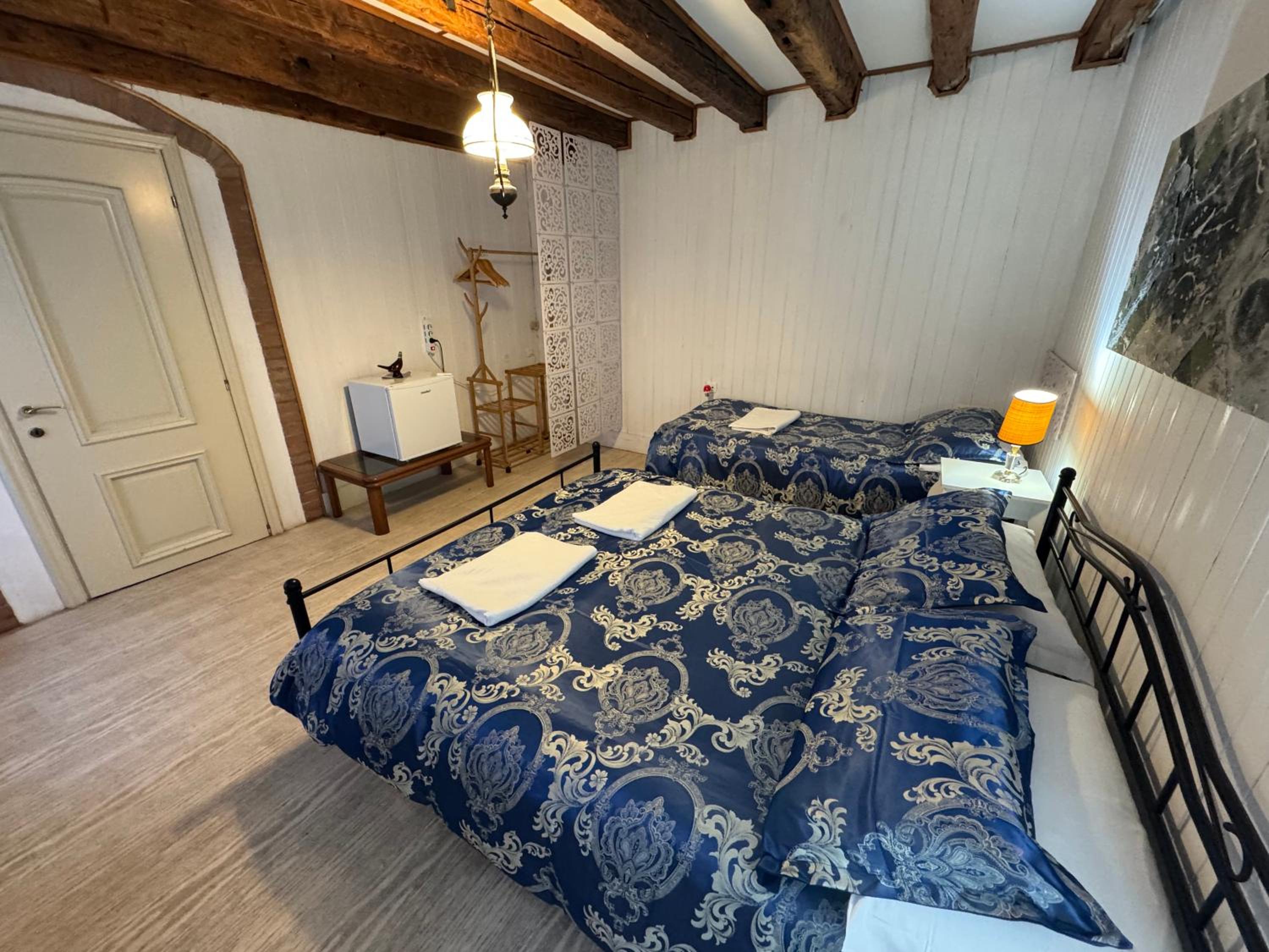 Exclusive Venice Kingsclass