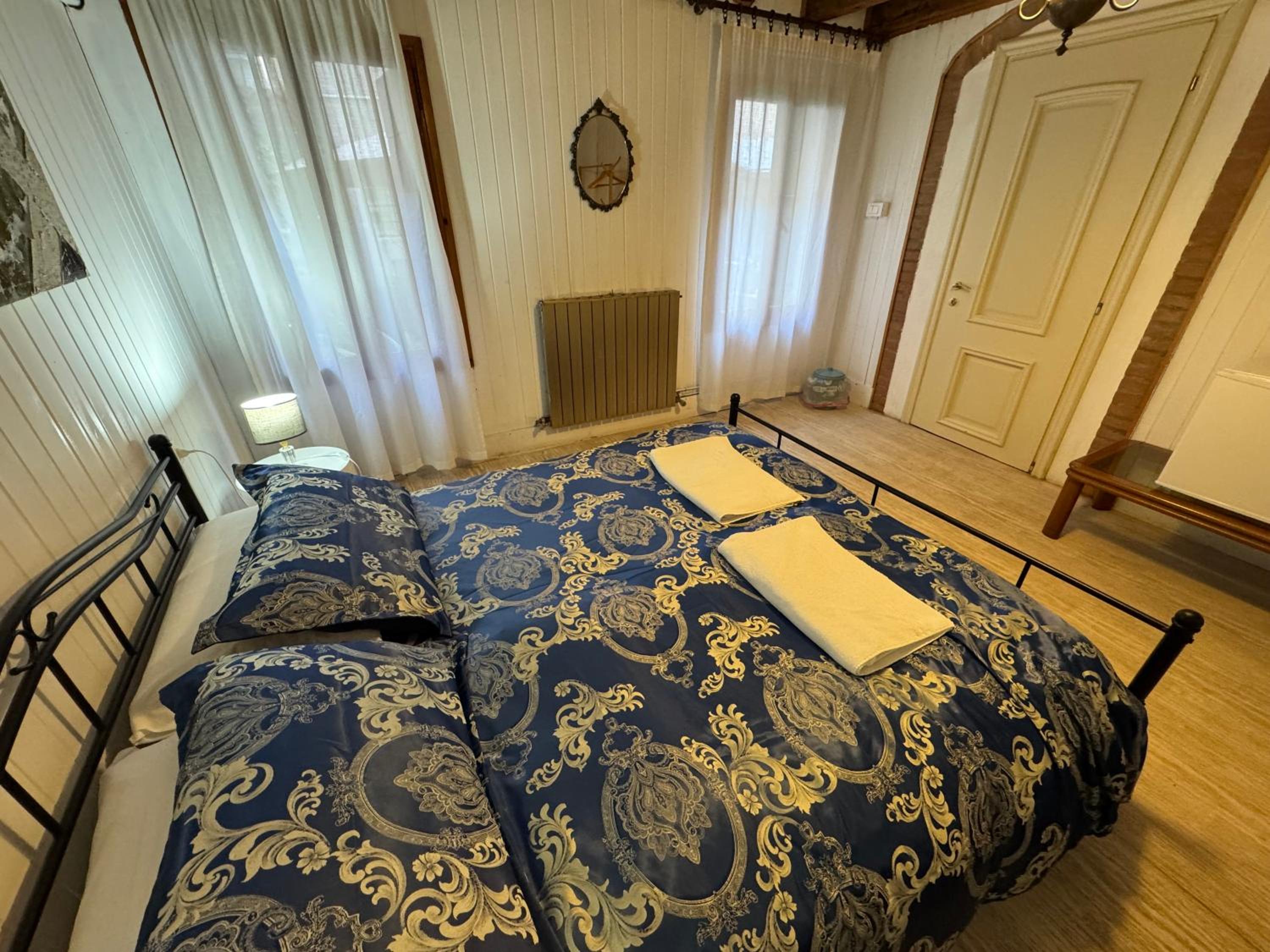 Exclusive Venice Kingsclass