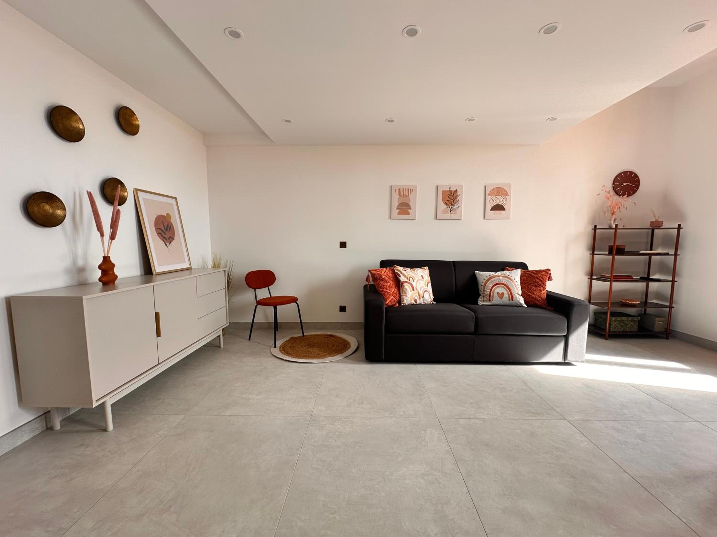Courts & Coasts few steps from Tennis courts, Country Club and Montecarlo Beach