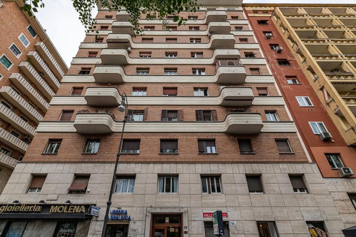 Amor Rome Apartment & Suites