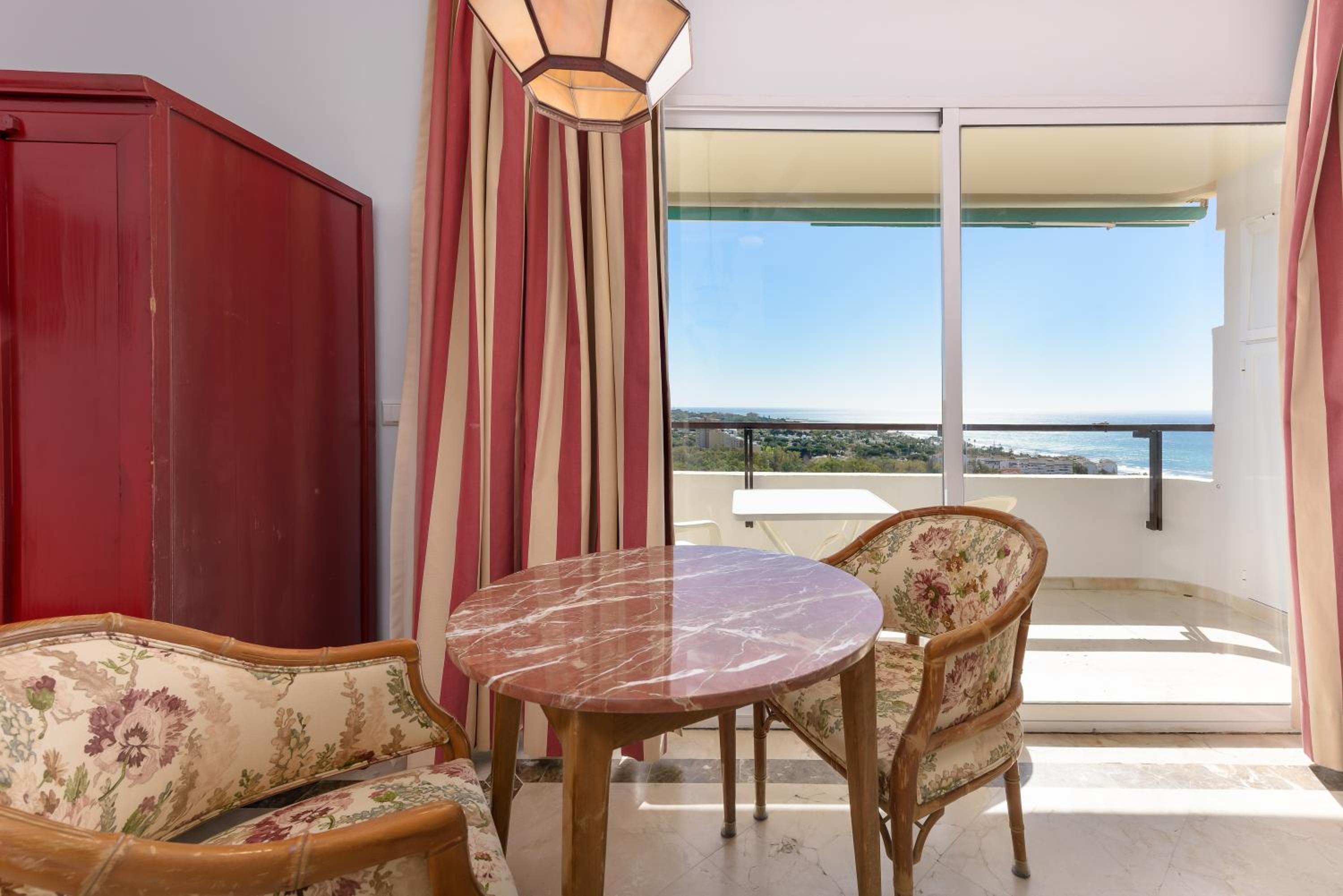 Wonderful apartment in Marbella Enjoy the fantastic views