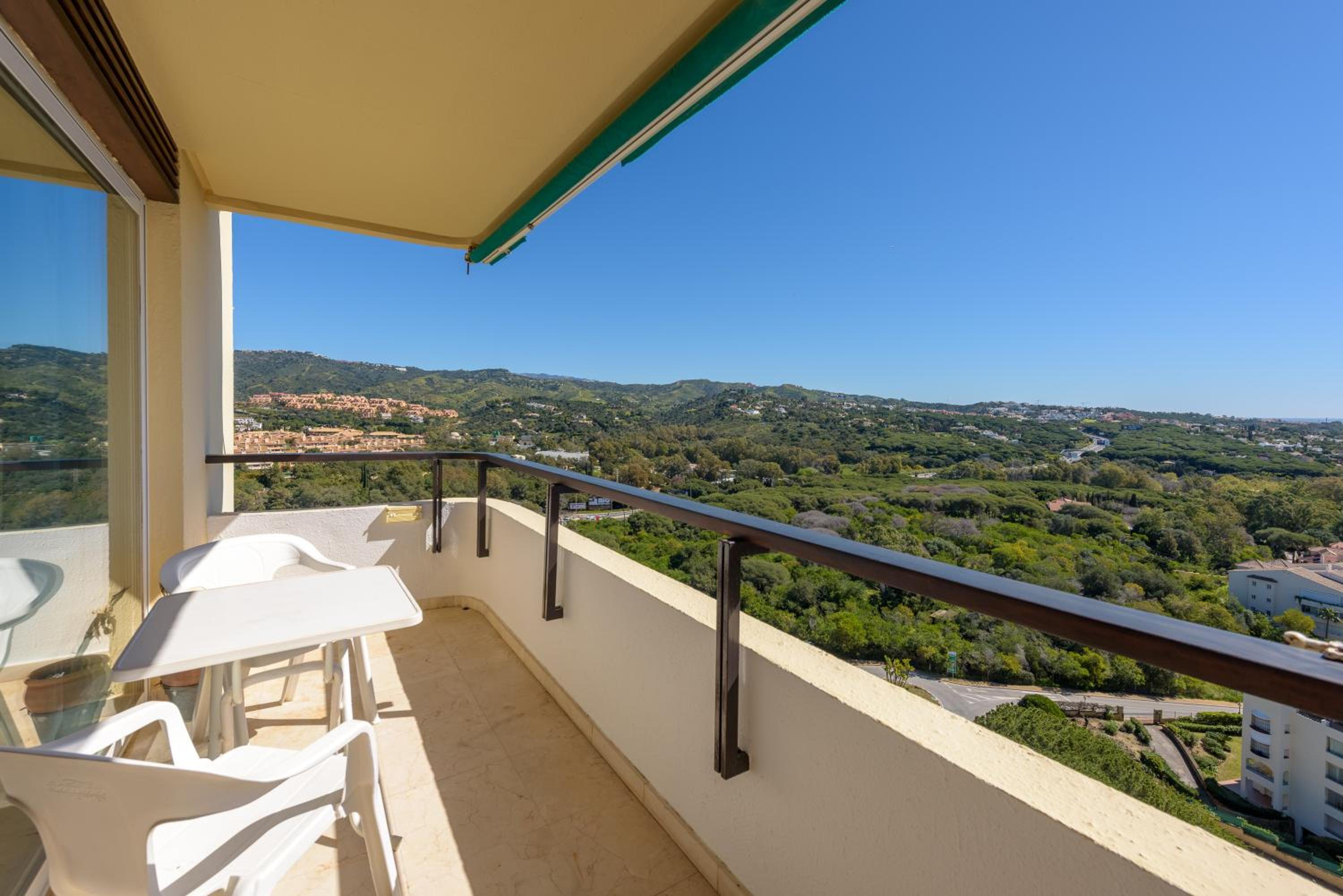 Wonderful apartment in Marbella Enjoy the fantastic views