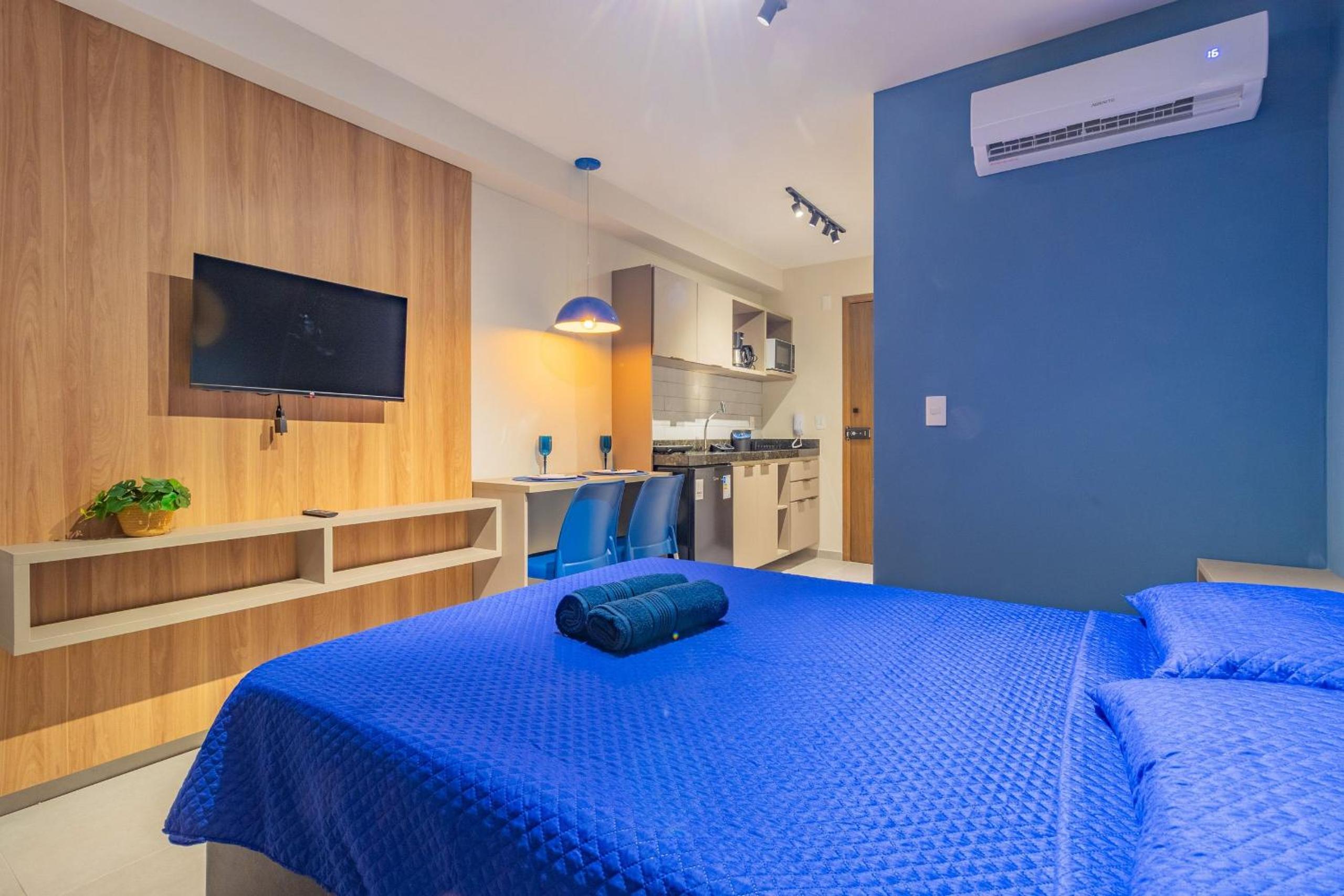 Ora Beach #306 - Studio with balcony by Carpediem