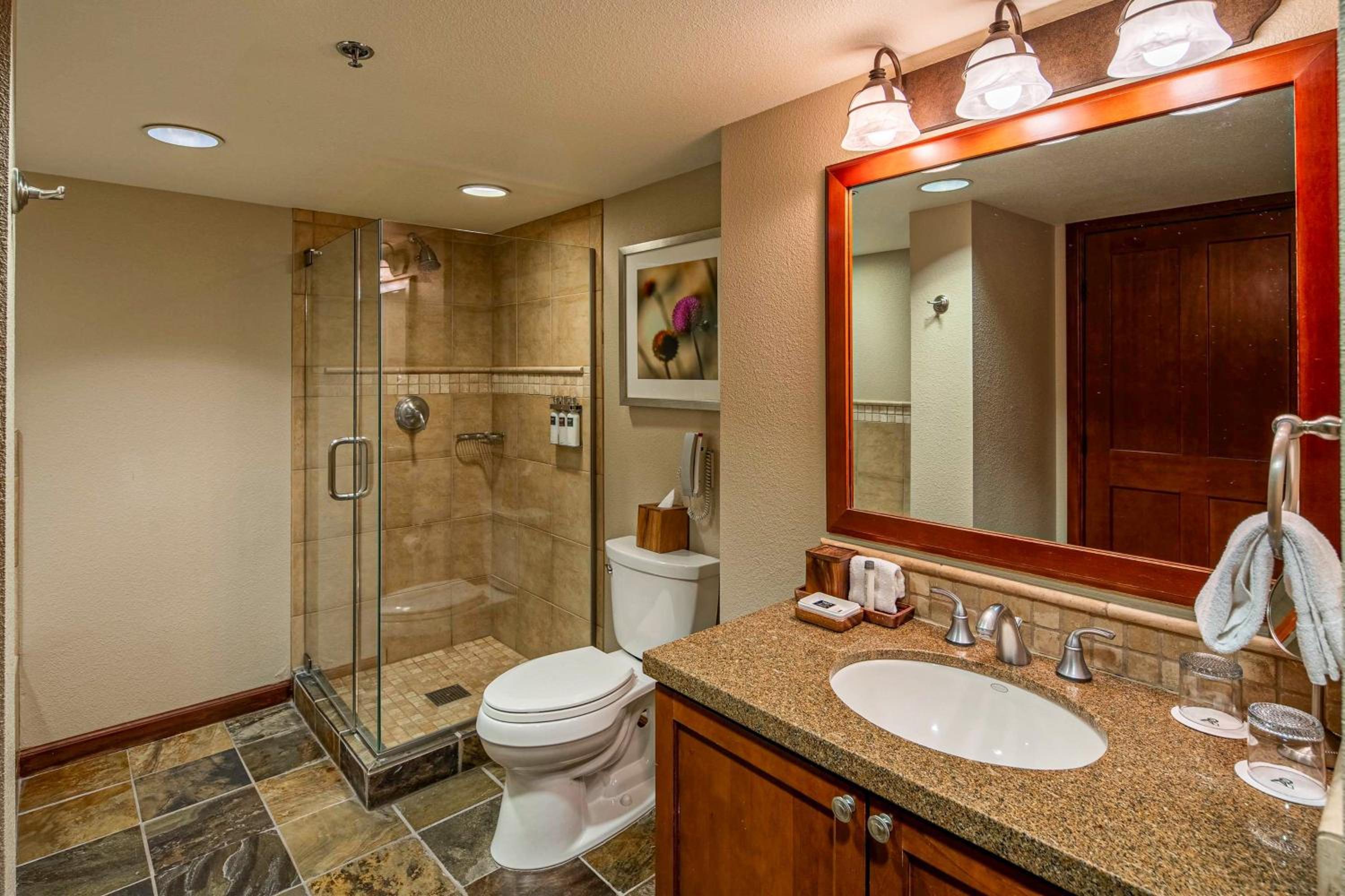 Everline Resort Suite North Lake Tahoe Luxury!