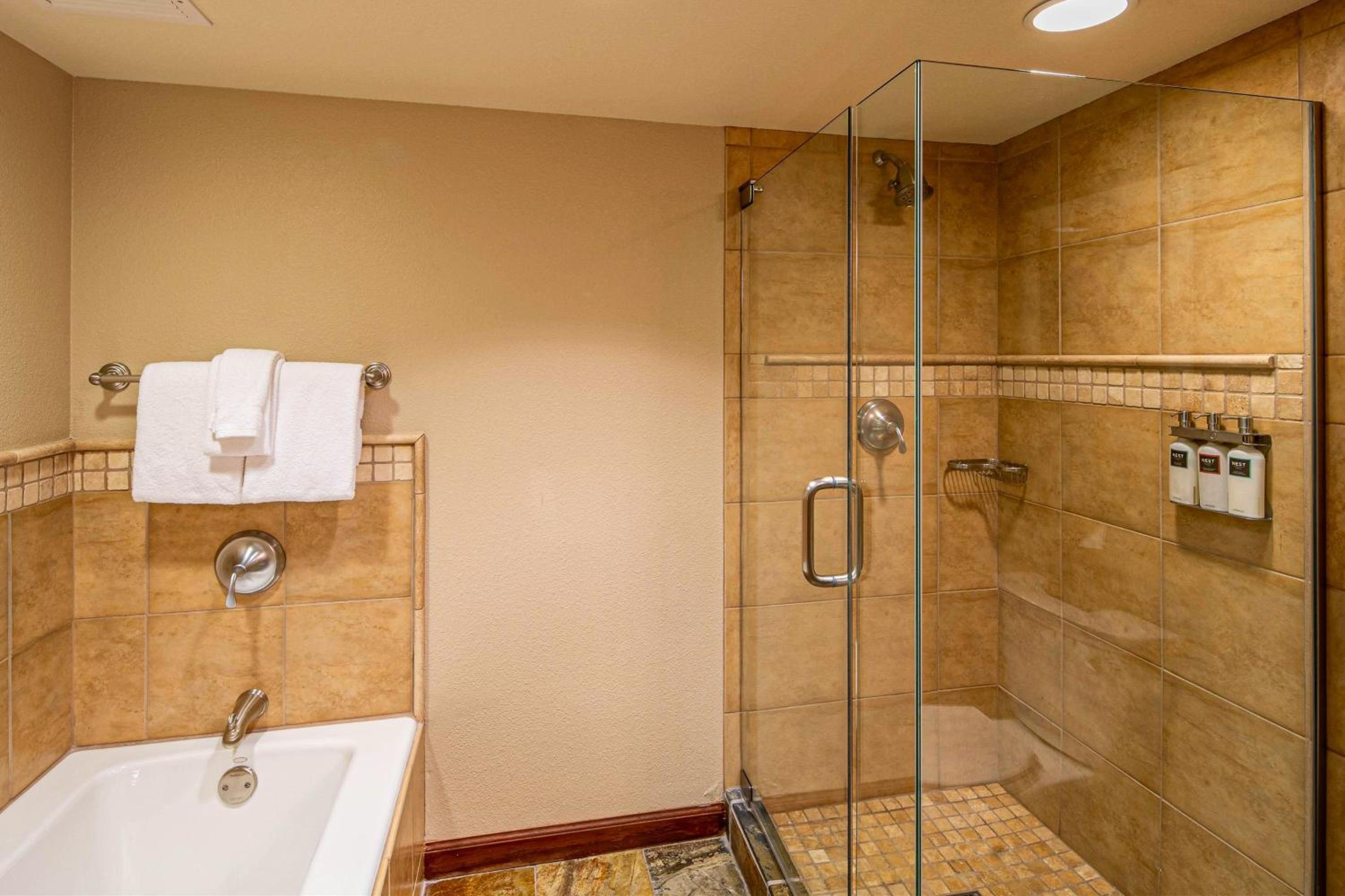 Everline Resort Suite North Lake Tahoe Luxury!