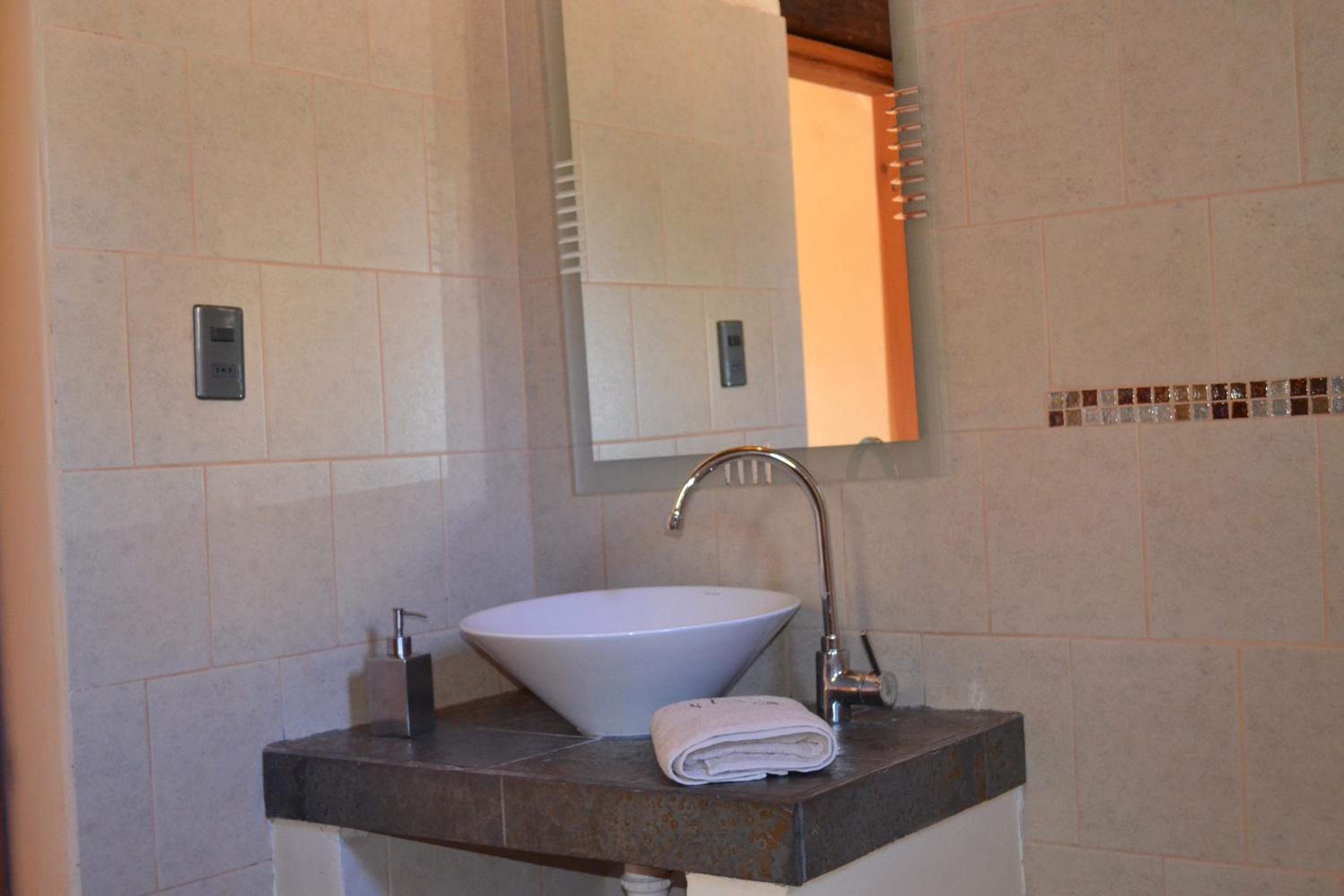 Hostal y Cabañas Renta House San Pedro