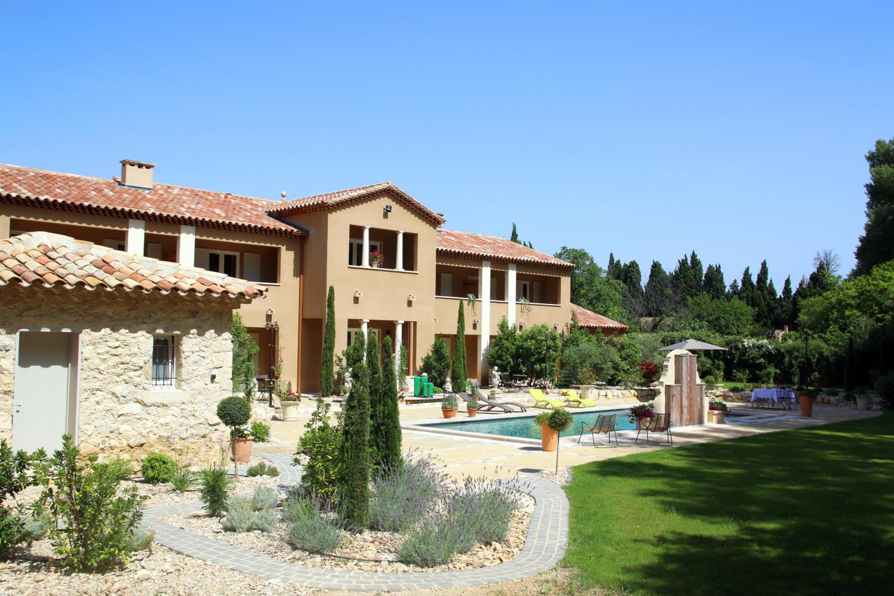 La Bastide des Cyprès