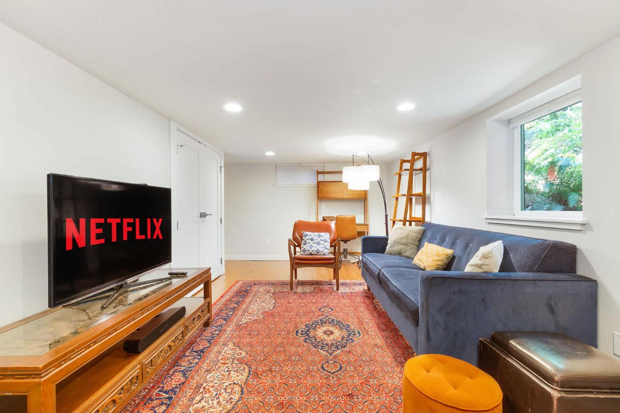 3BD Remodeled Home Near Beach