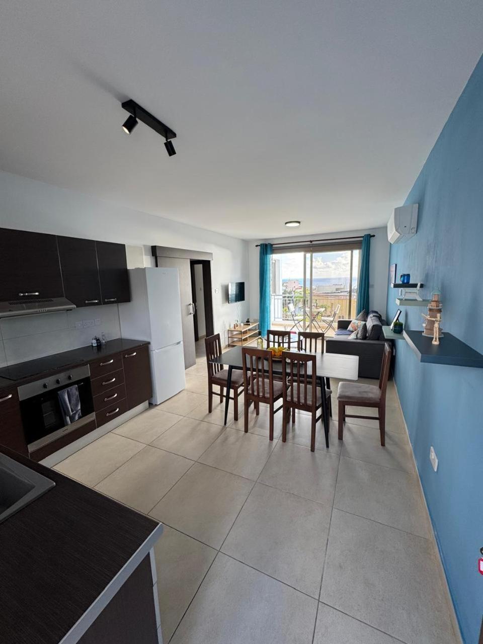 Kissonerga Sea Breeze Apartments Panoramic Ocean View