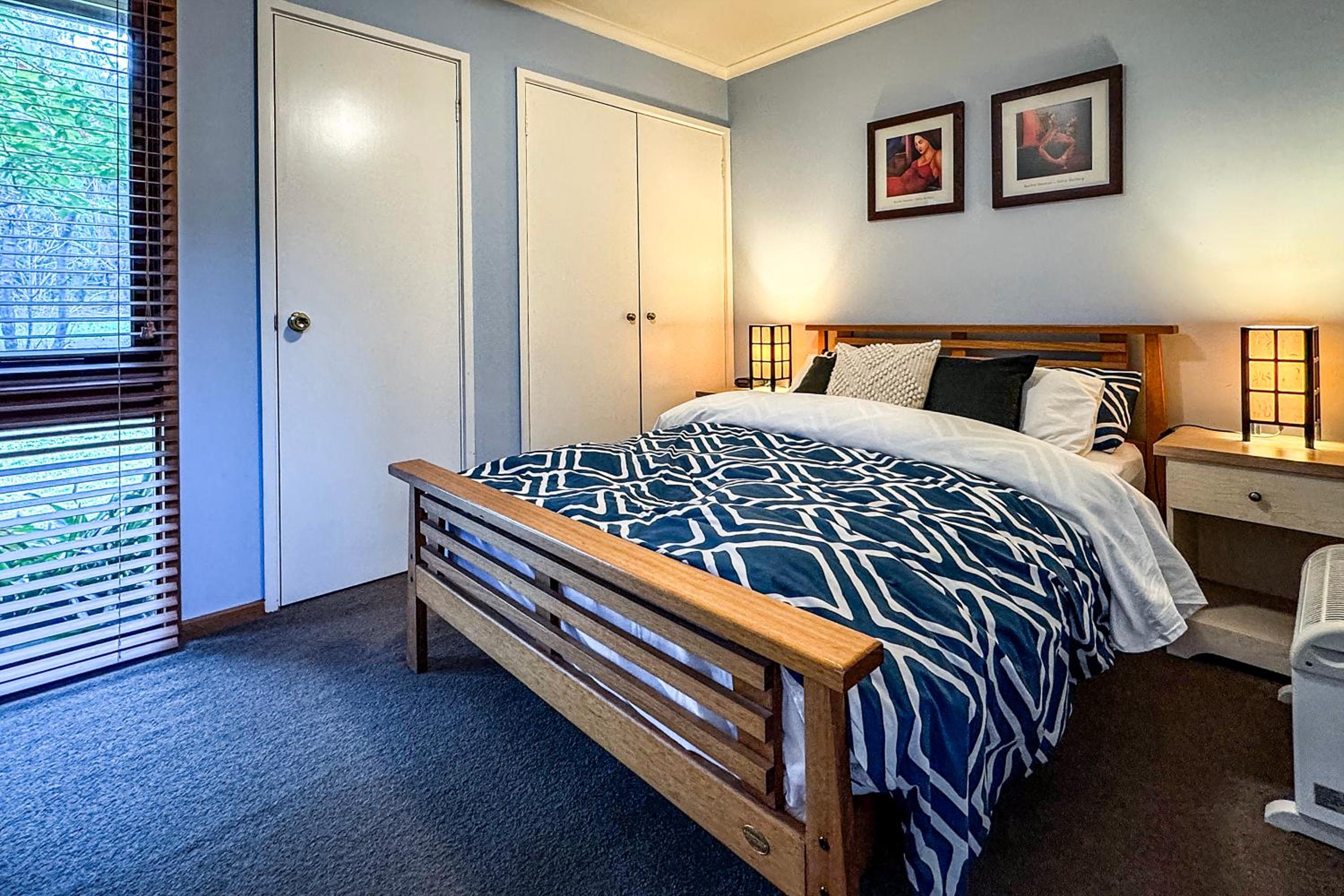 Anchorage Cottage Ventnor, Phillip Island - pet friendly, free WiFi, linen included