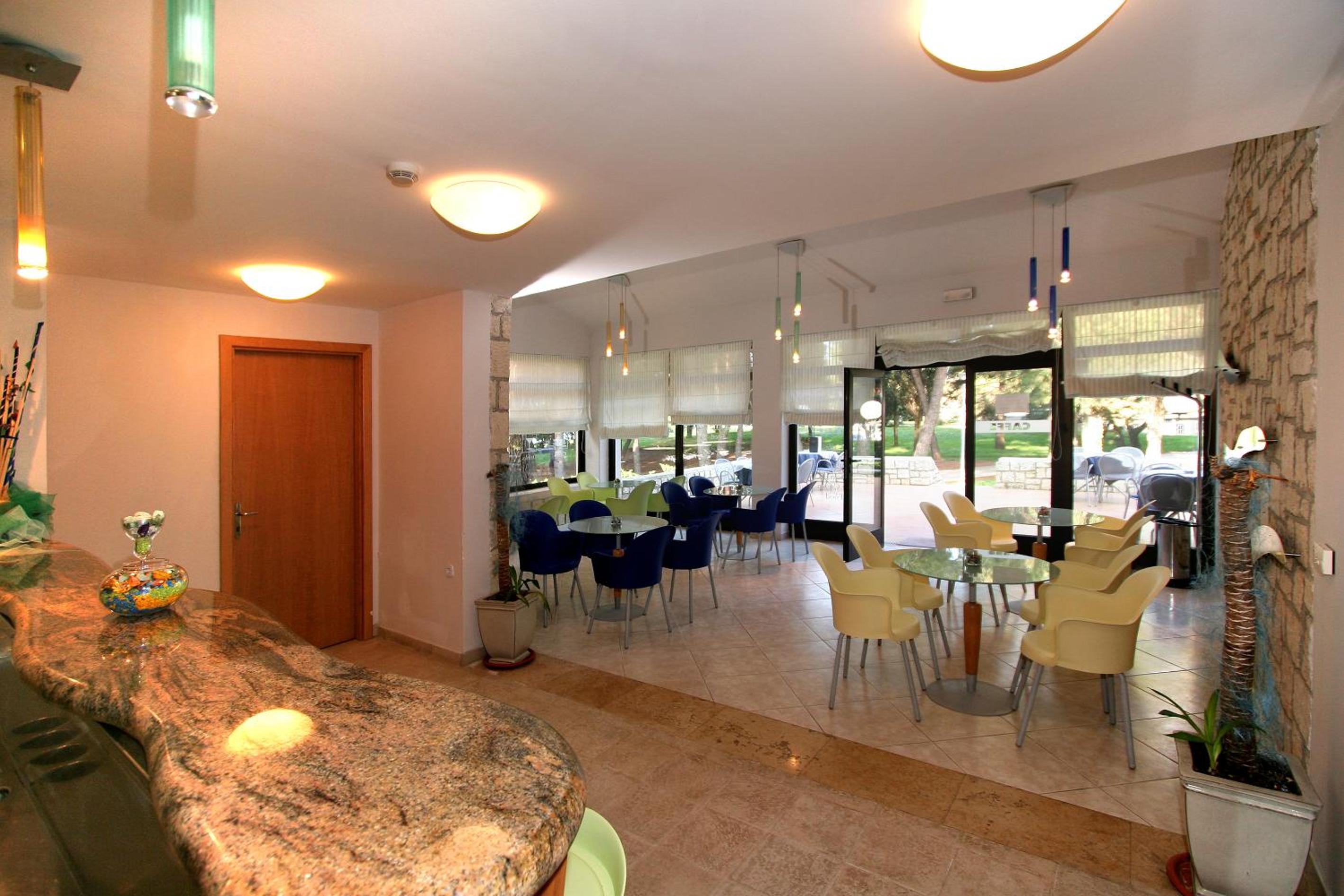 Hotel Flores - Property Image 17