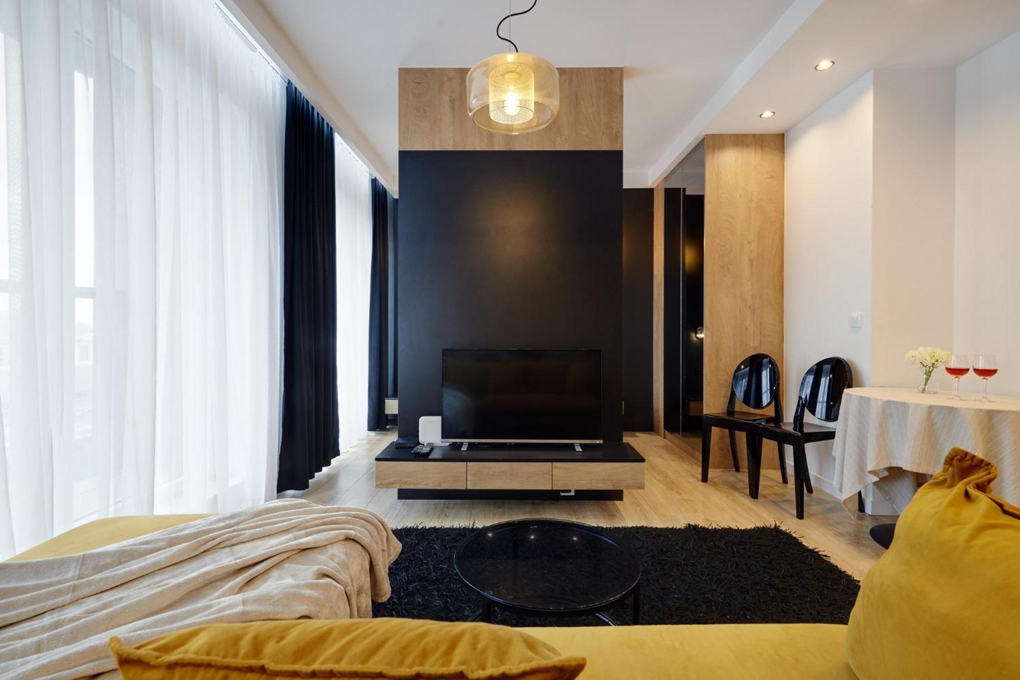 Central Apartments Katowice - City Center - Luxury Studio - S74
