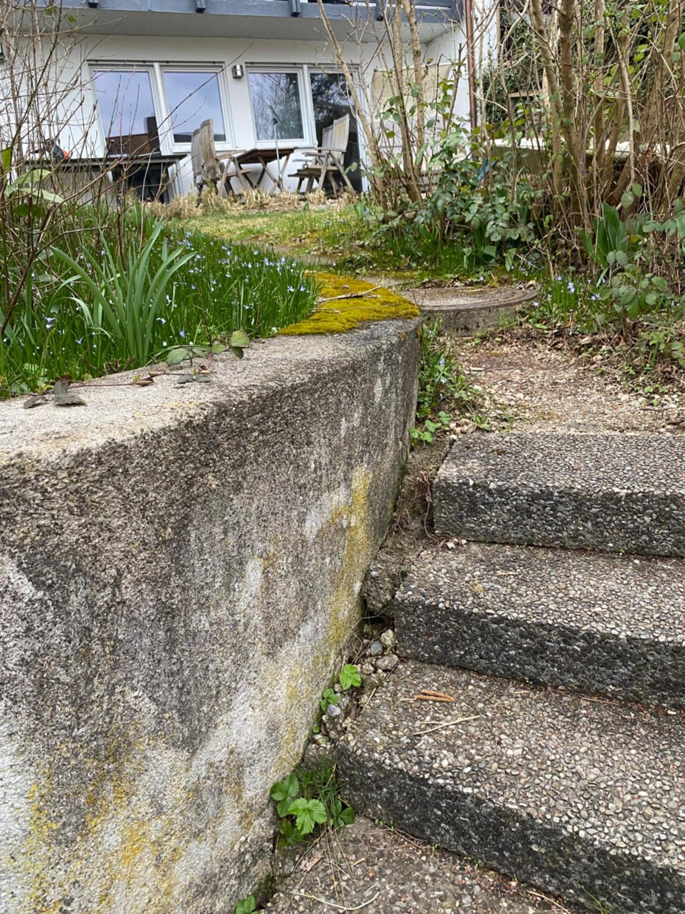 Gemütliche und voll ausgestatette 2 Zimmer Ferienwohnung am Wörthsee mit Terrasse, Grill, Schaukel, Doppelbett oder getrennte Betten fußläufig zu S-Bahn na