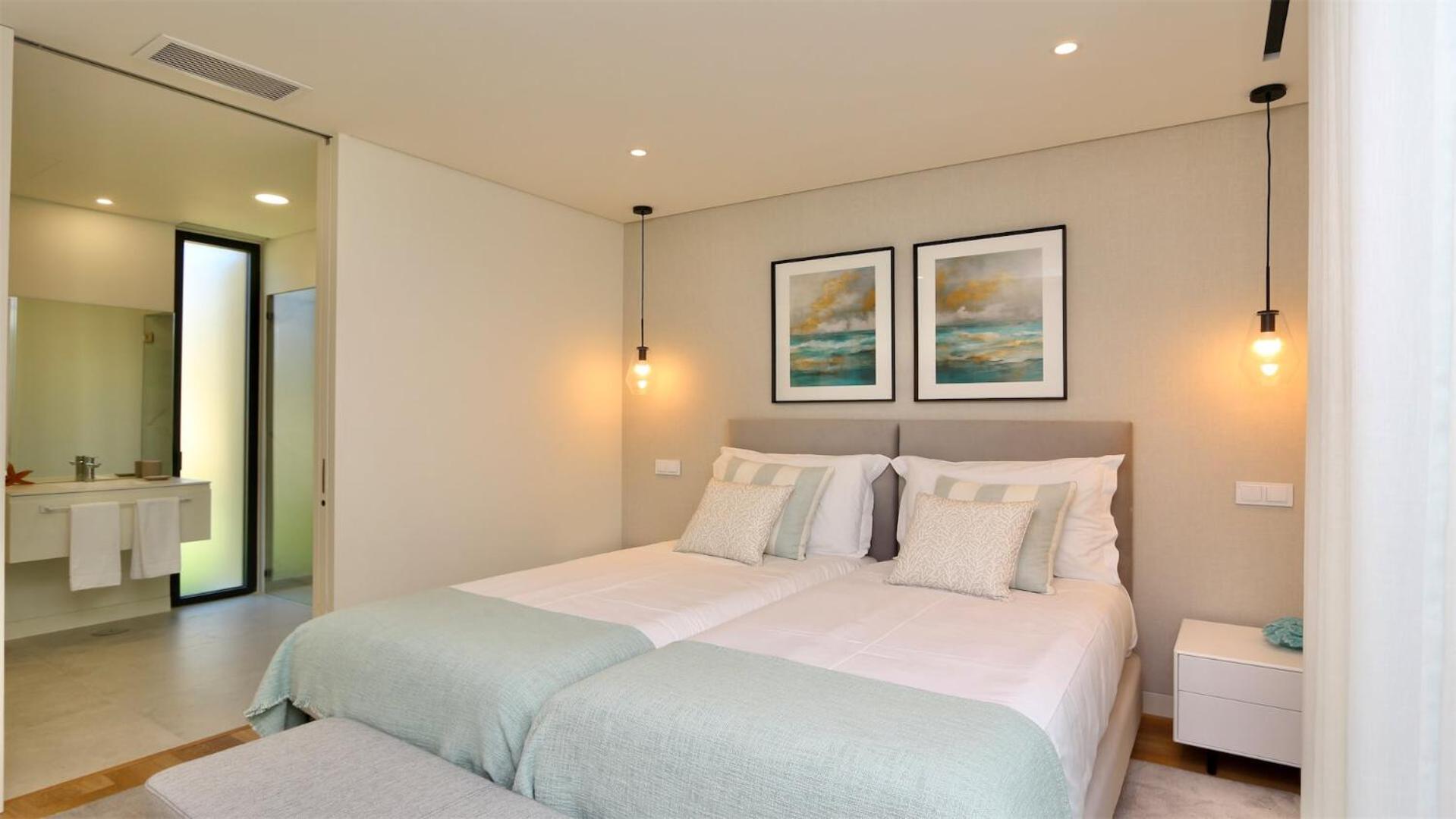 Villa Essence by Clever Details, private pool, central location