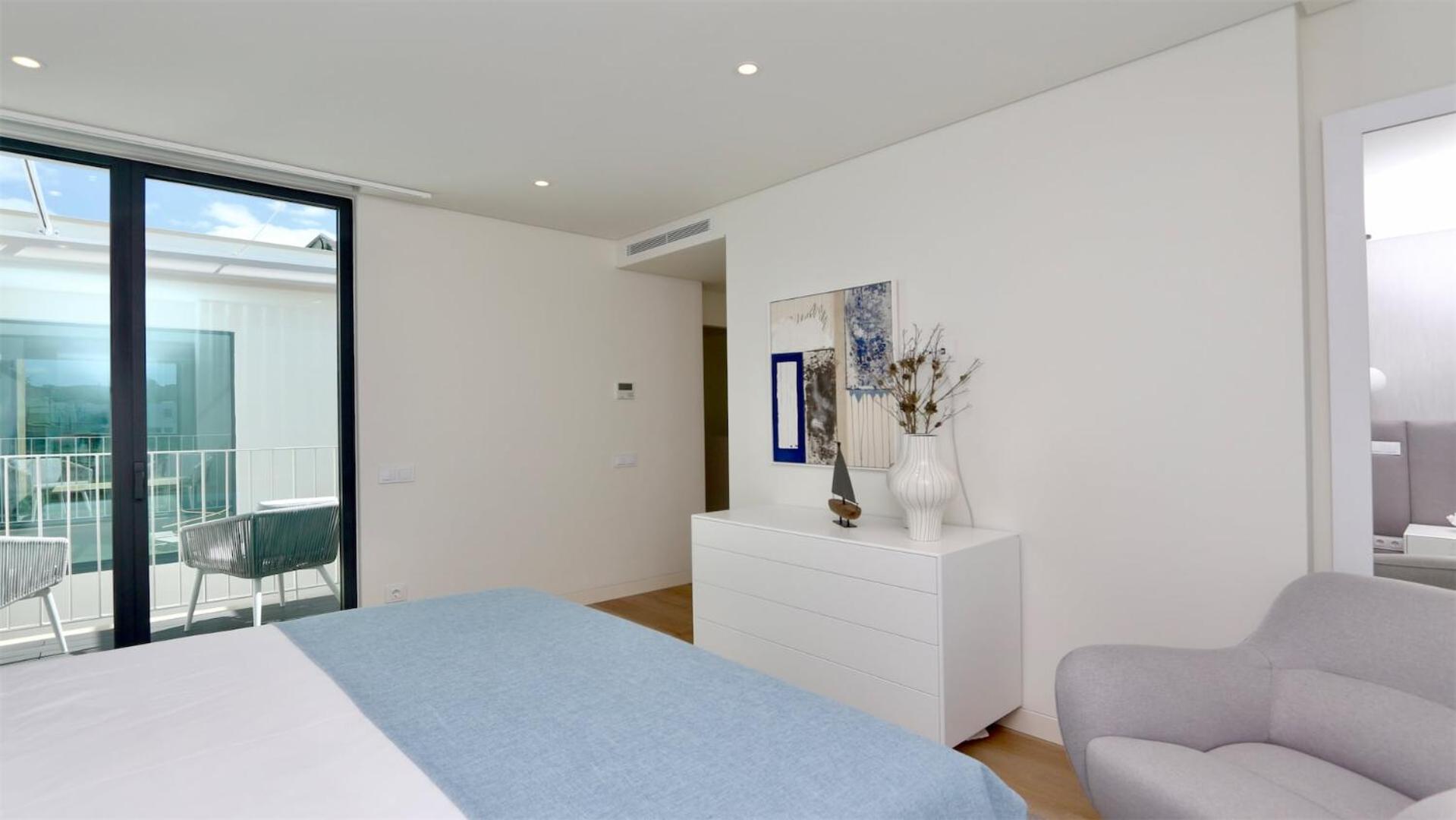 Villa Essence by Clever Details, private pool, central location