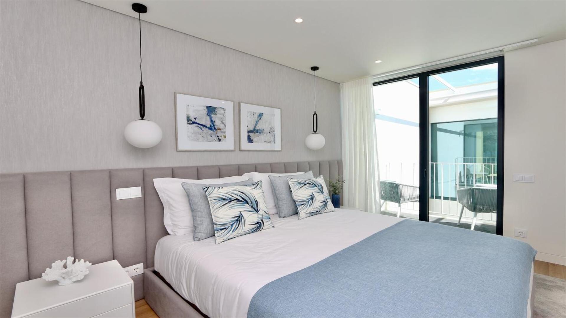 Villa Essence by Clever Details, private pool, central location