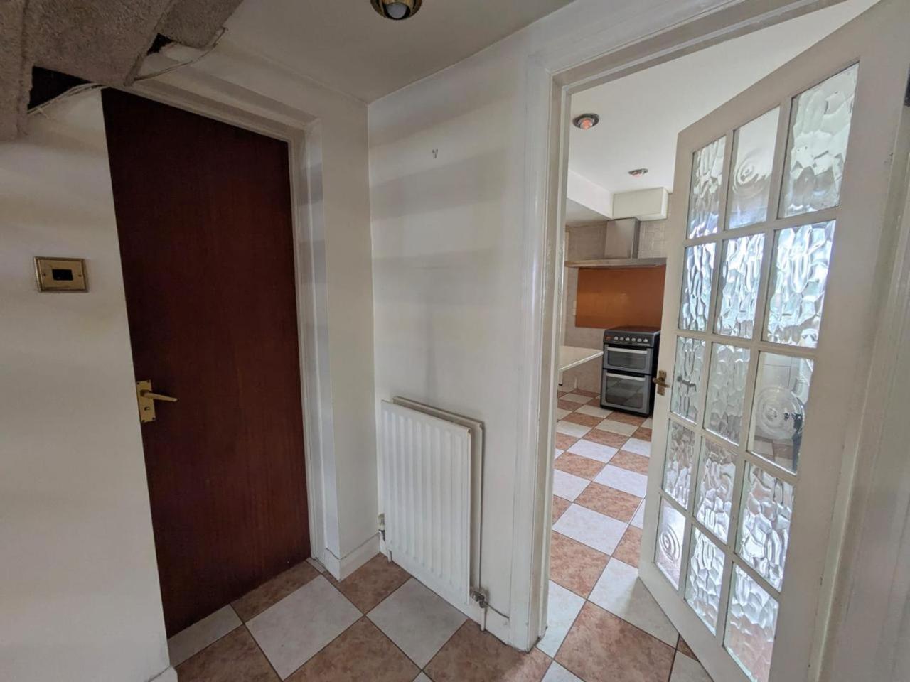Gordon Avenue Guest House HA7 London