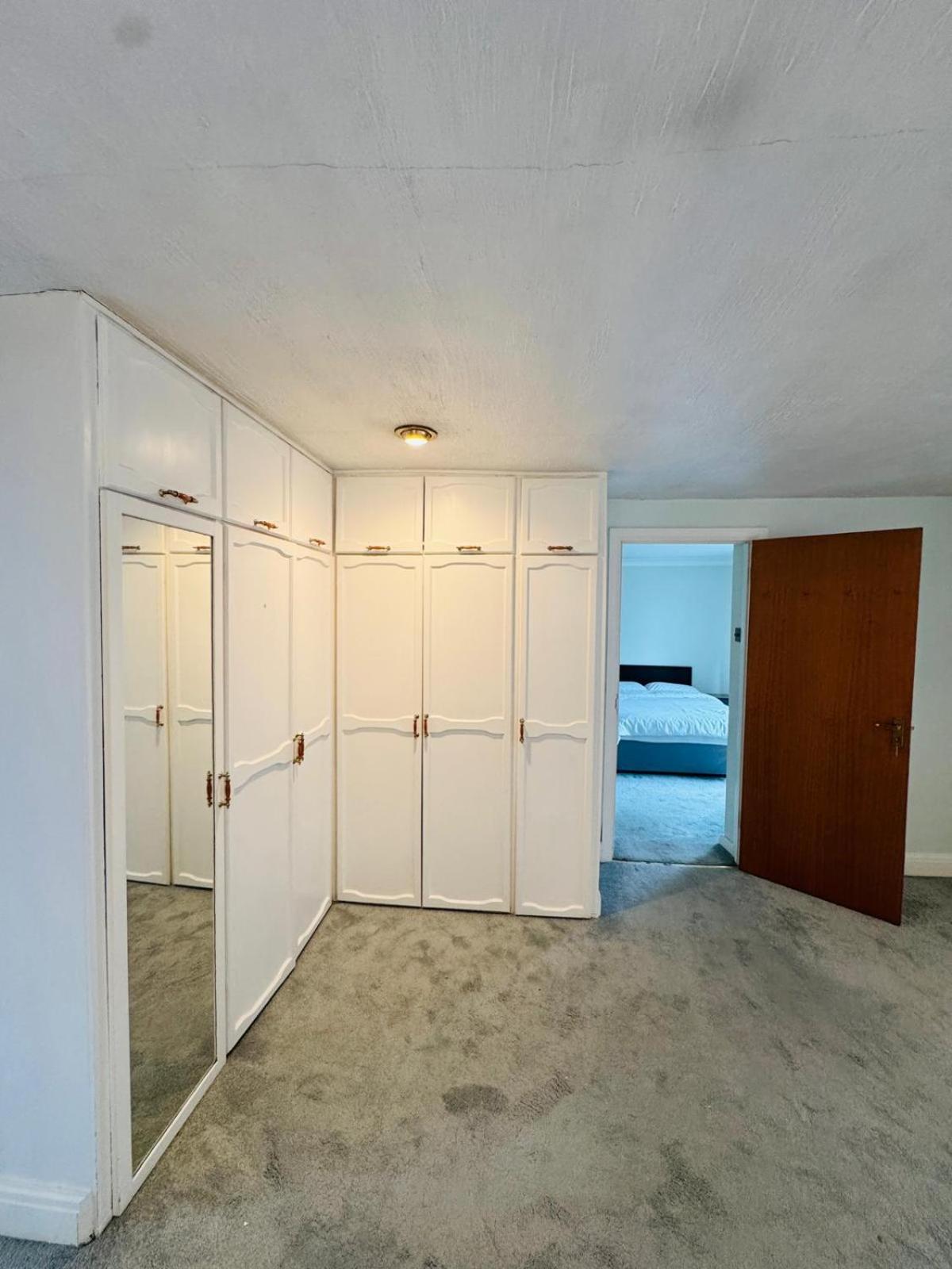 Gordon Avenue Guest House HA7 London