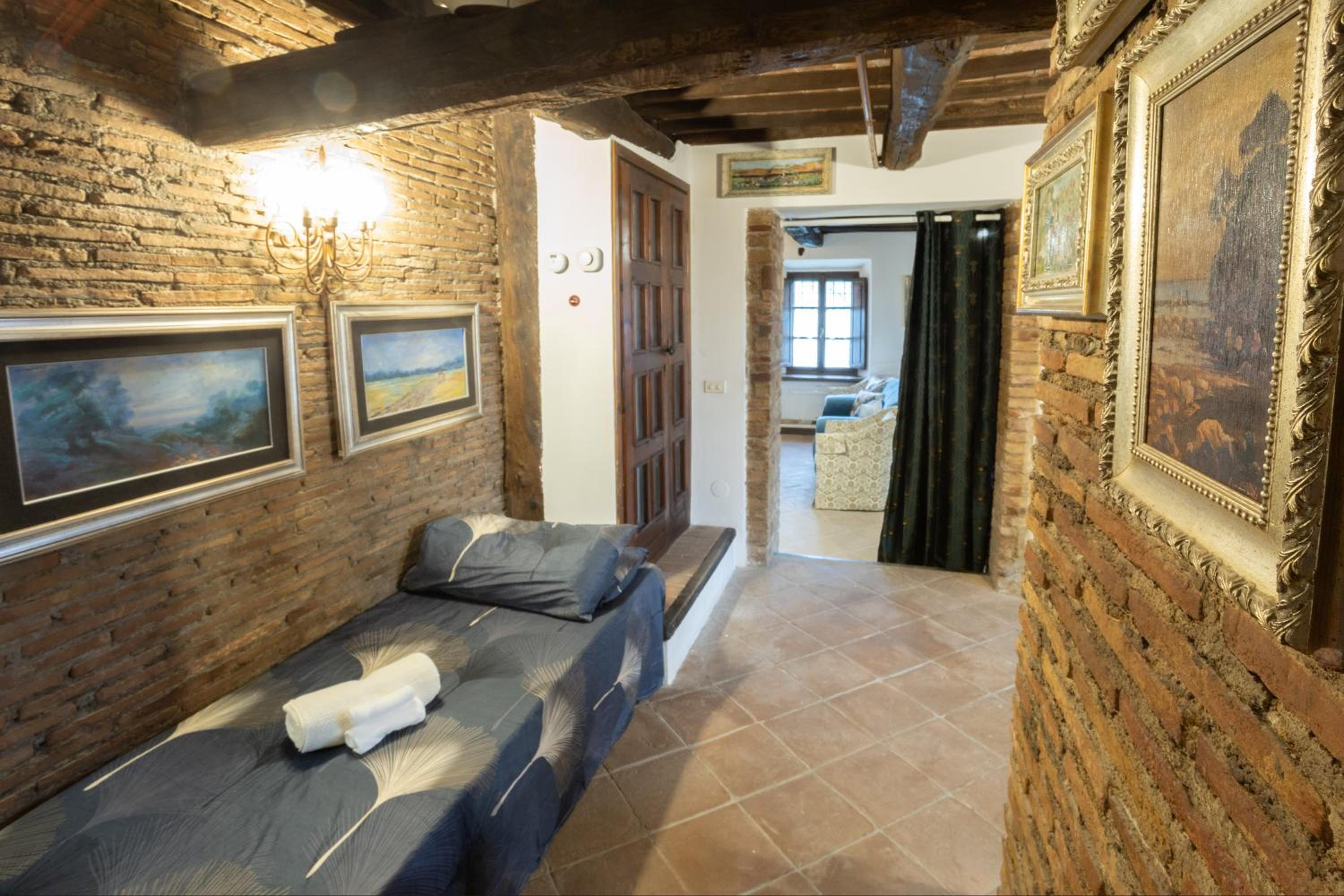 GiuMa Tuscany Historic Country House with Patio near Saturnia Hot Springs