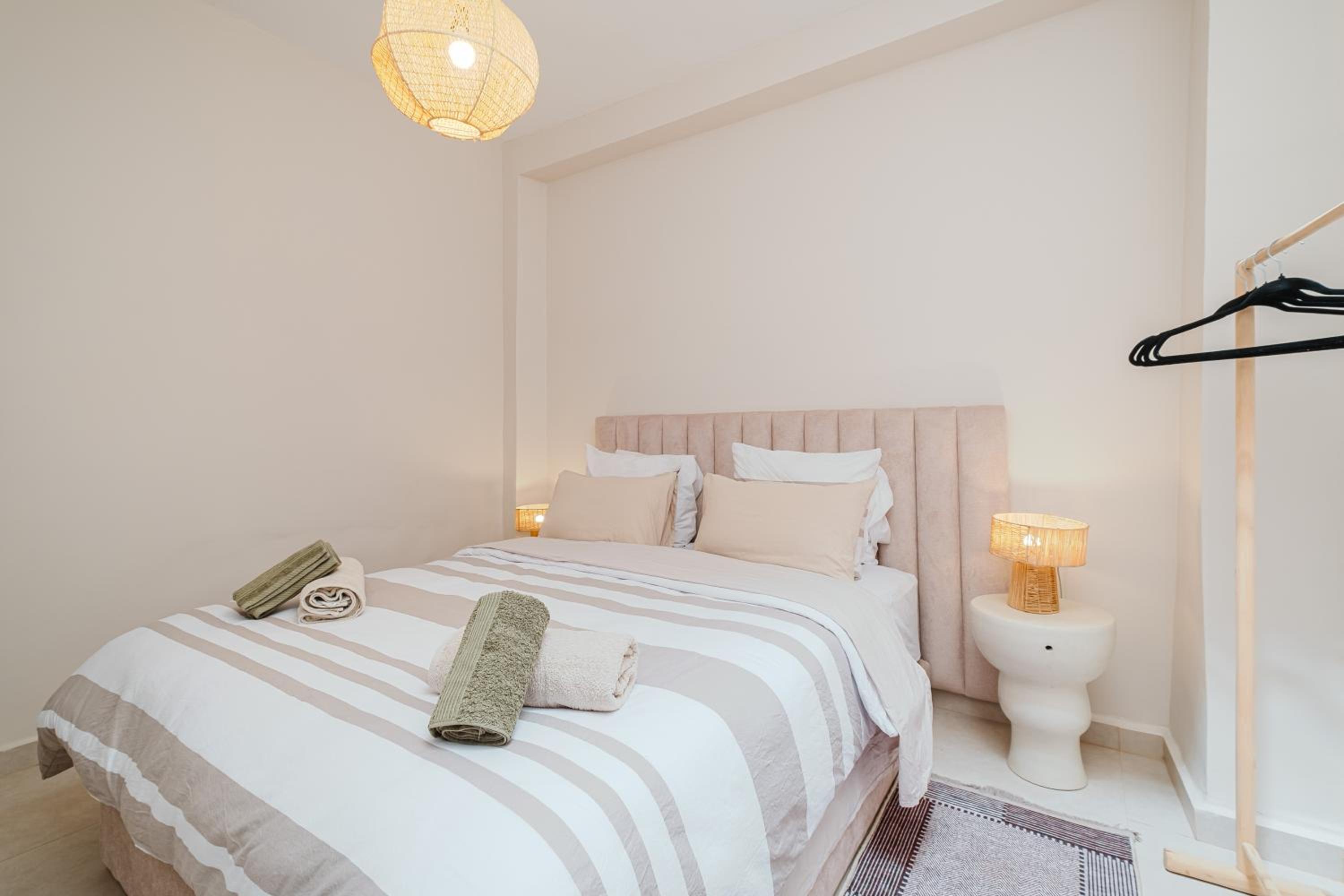 Heart of Gueliz Rooftop Terrace with Pool and Breakfast Free WiFi 3 Bedrooms