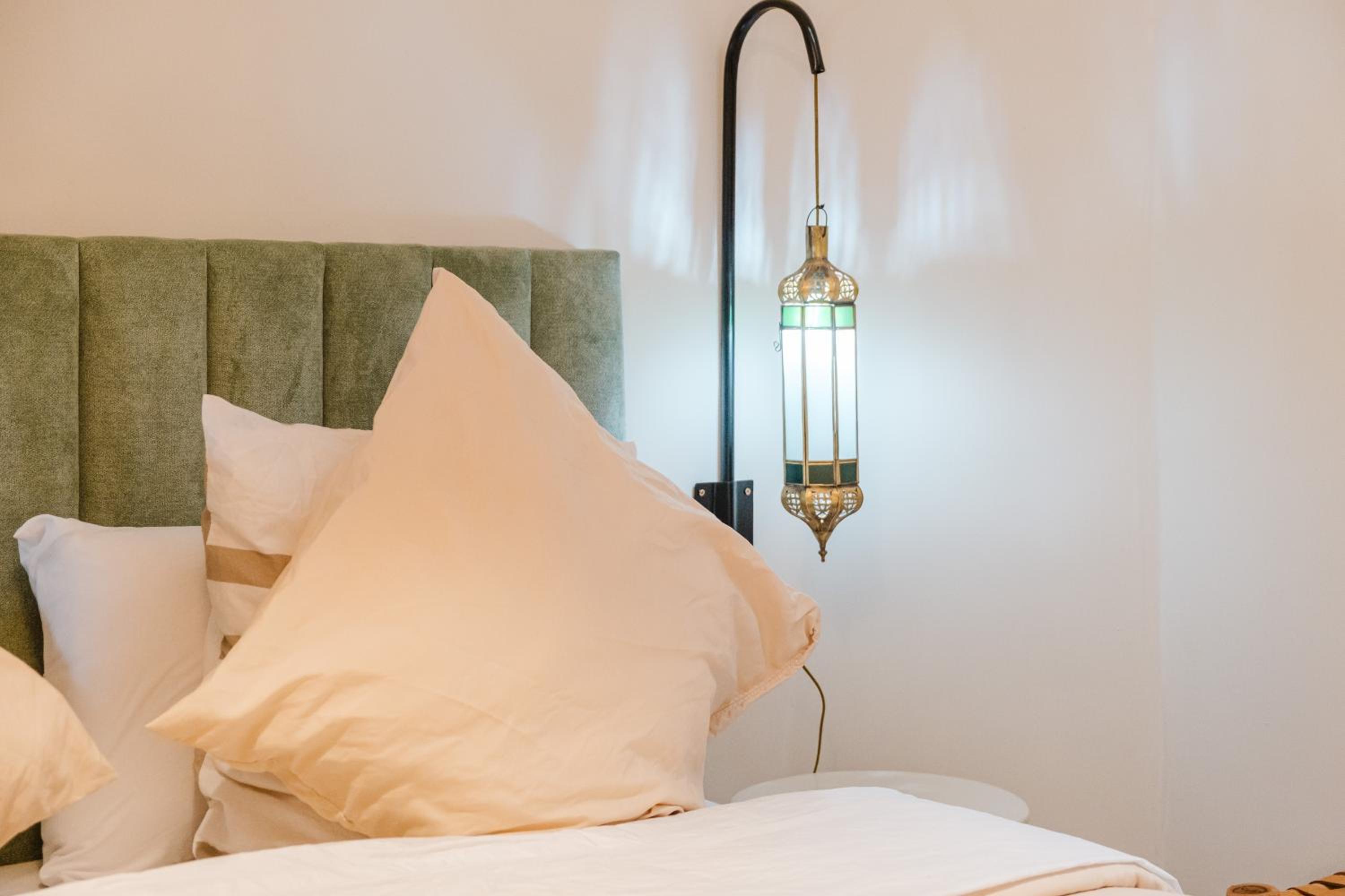 Heart of Gueliz Rooftop Terrace with Pool and Breakfast Free WiFi 3 Bedrooms