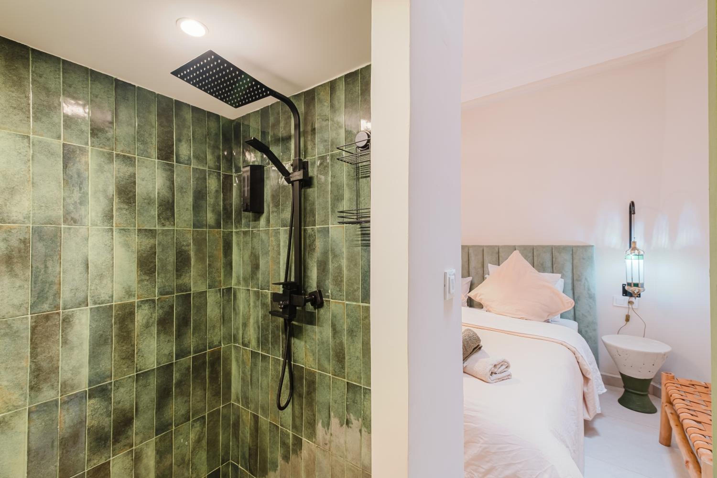 Heart of Gueliz Rooftop Terrace with Pool and Breakfast Free WiFi 3 Bedrooms
