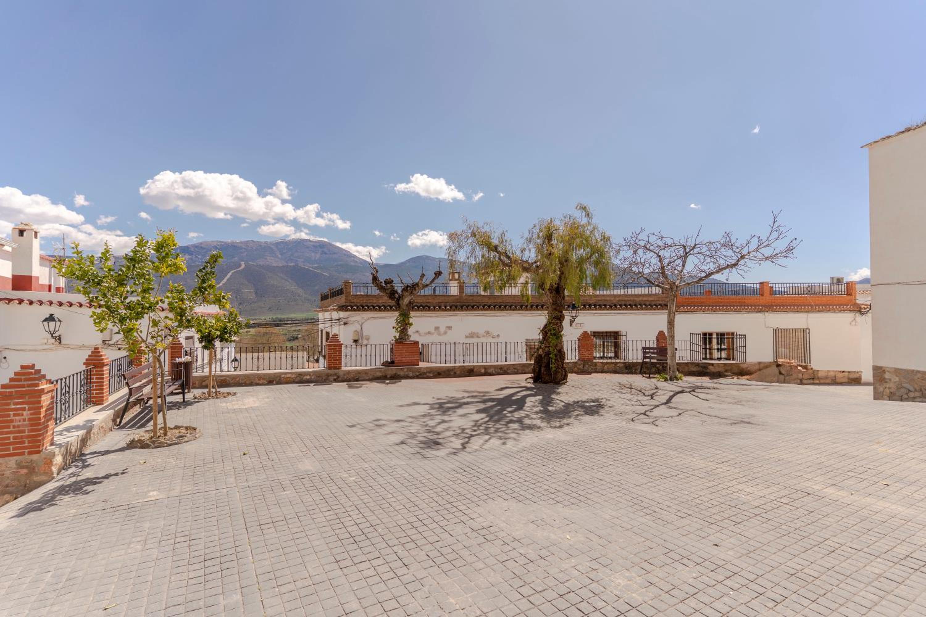 RentitSpain - Laujar de Andarax - Casa Lavadero Historia y Confort