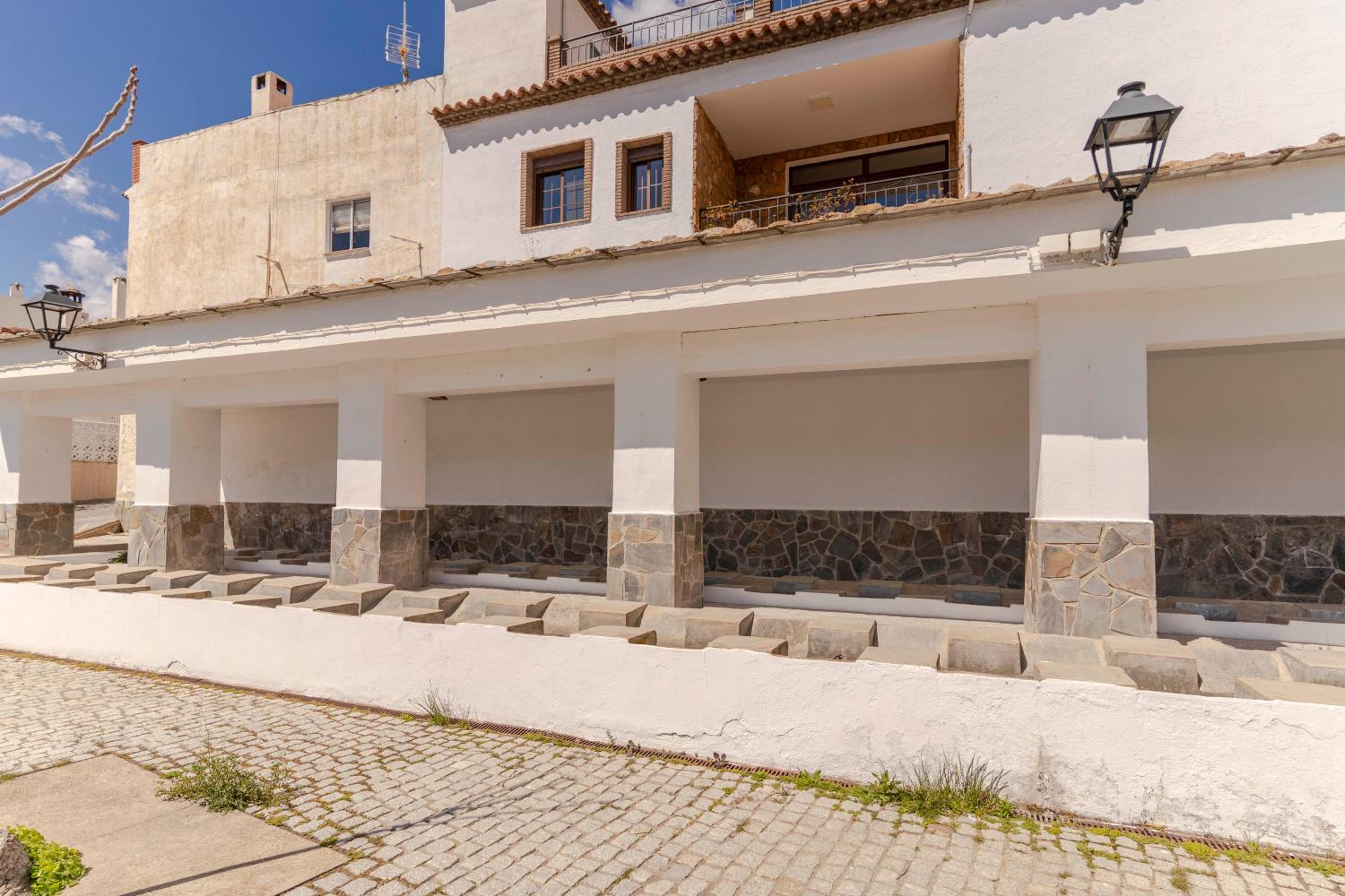 RentitSpain - Laujar de Andarax - Casa Lavadero Historia y Confort