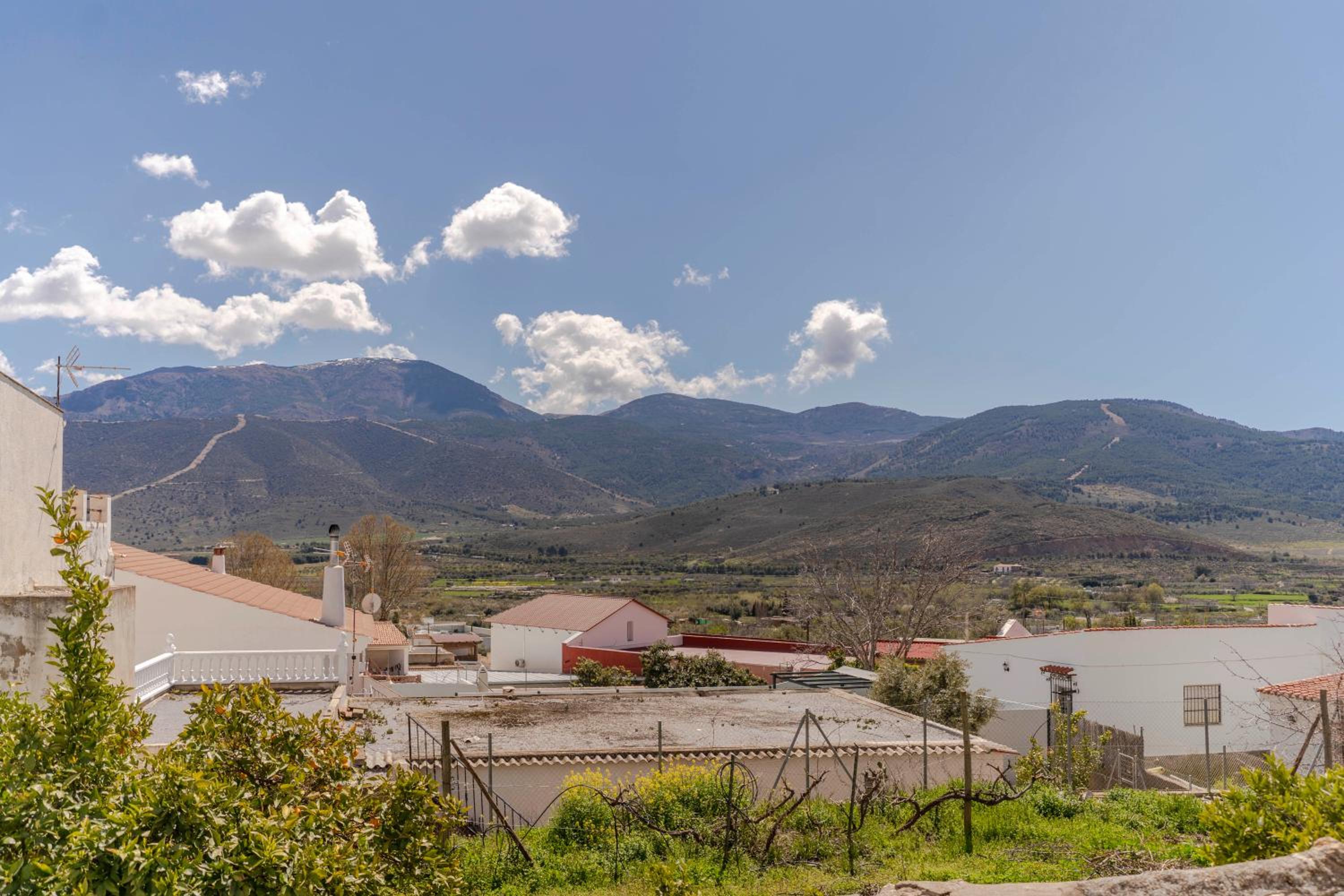 RentitSpain - Laujar de Andarax - Casa Lavadero Historia y Confort