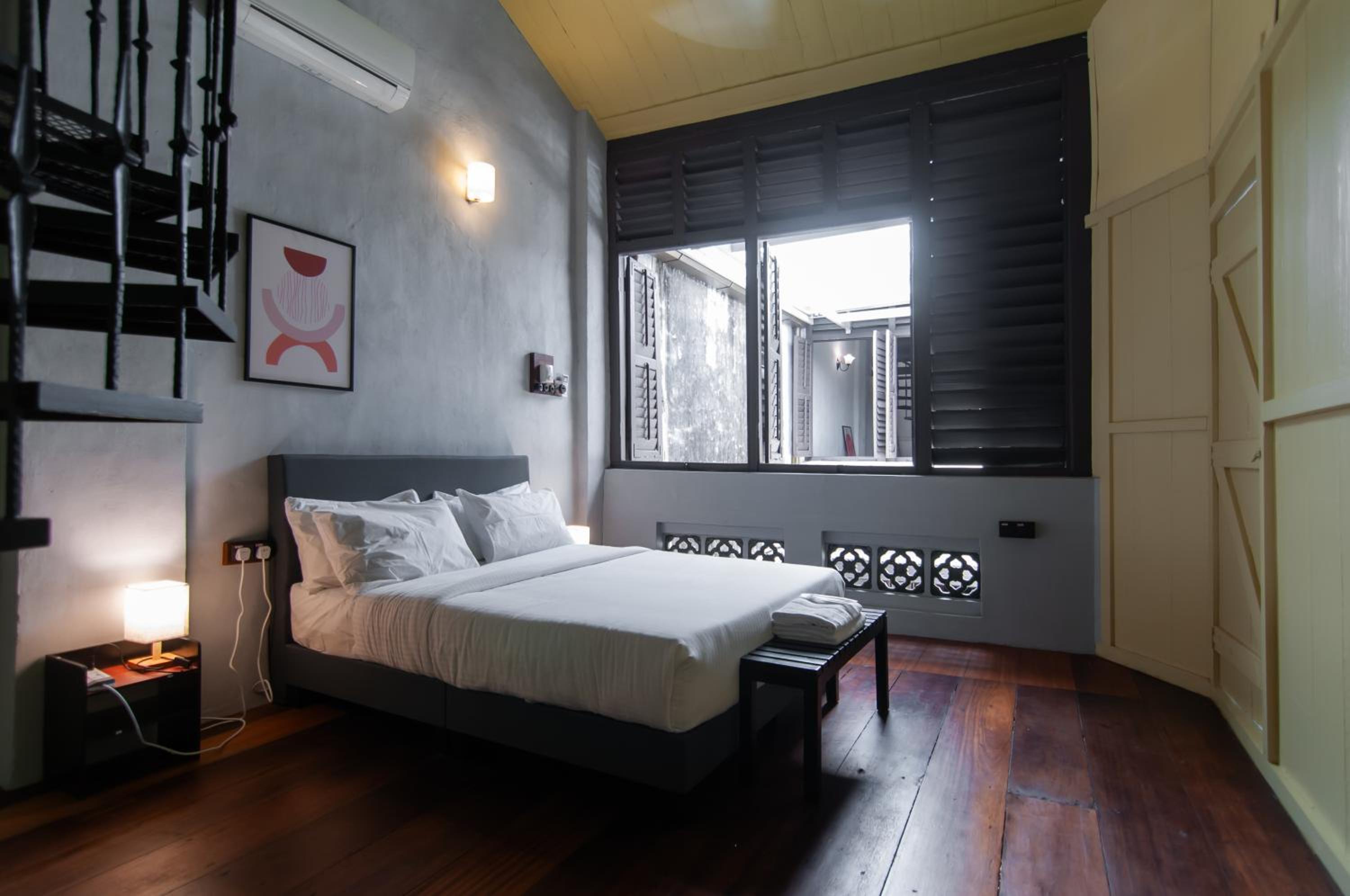 Aayu Heritage - Heritage Home in Stewart Lane