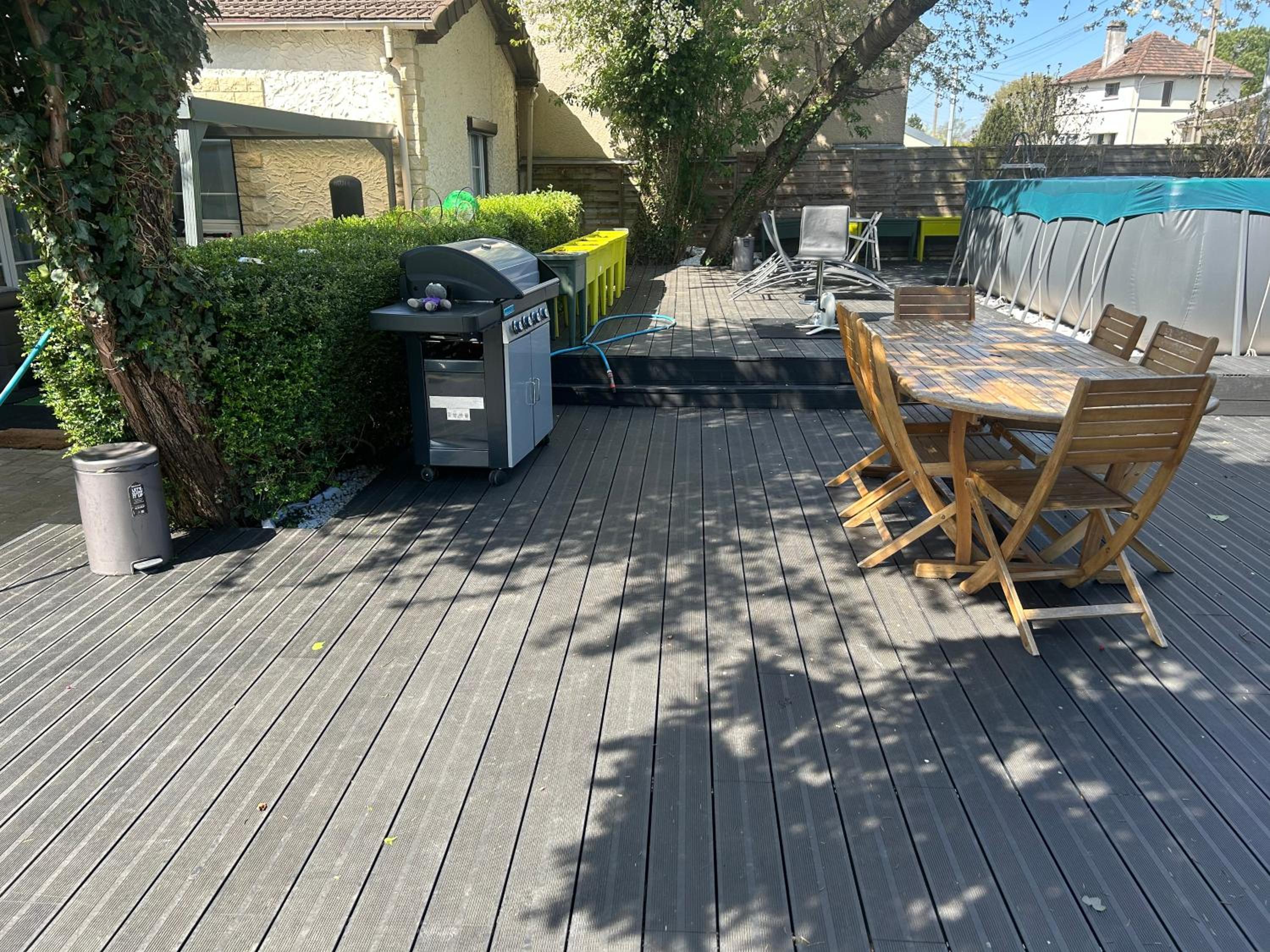 Villa Maxonale près de Paris avec Piscine Chauffée, Sauna et Jacuzzi