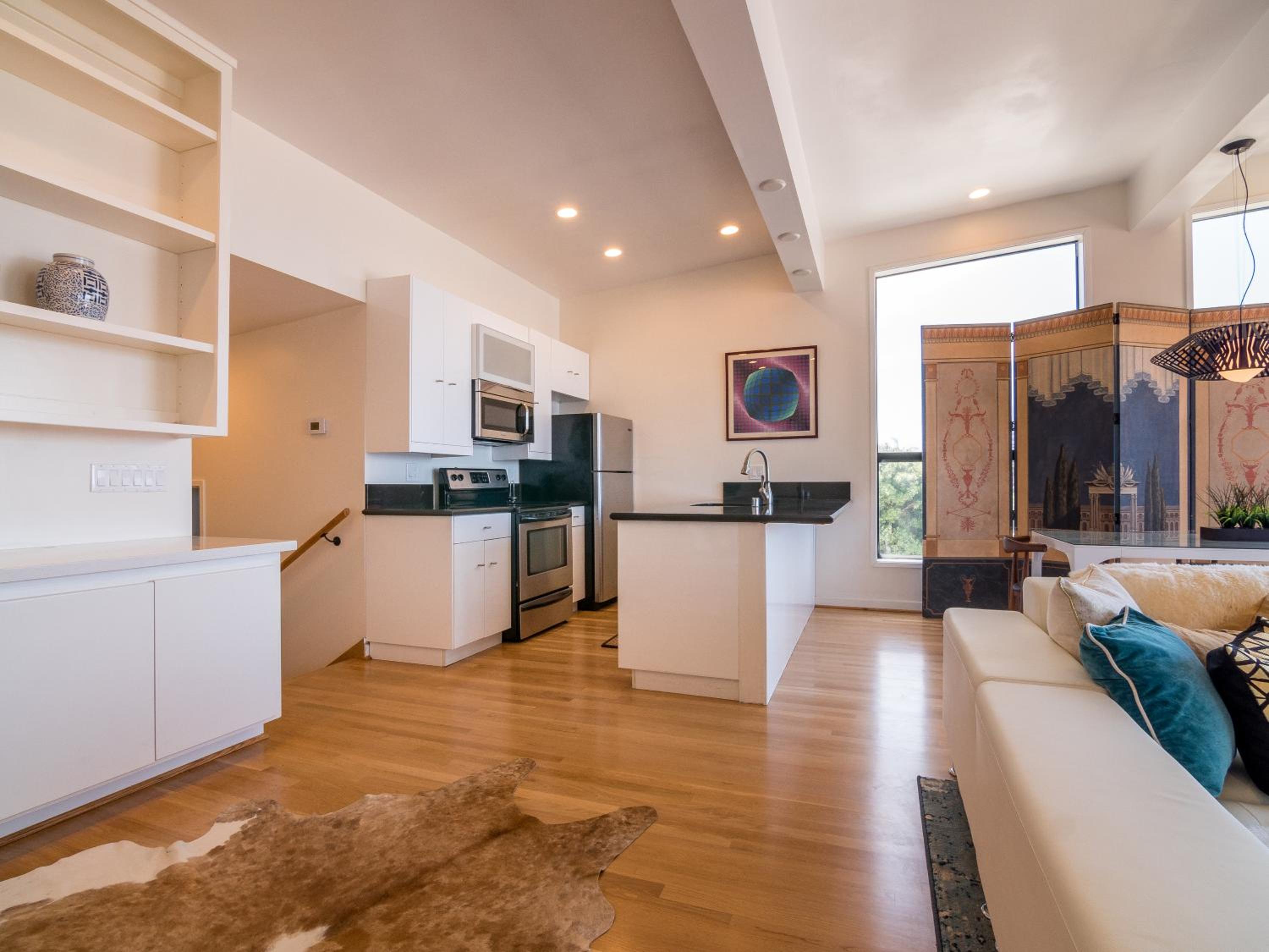 La Jolla Condo Oceanview, Zen and Coastal Charm