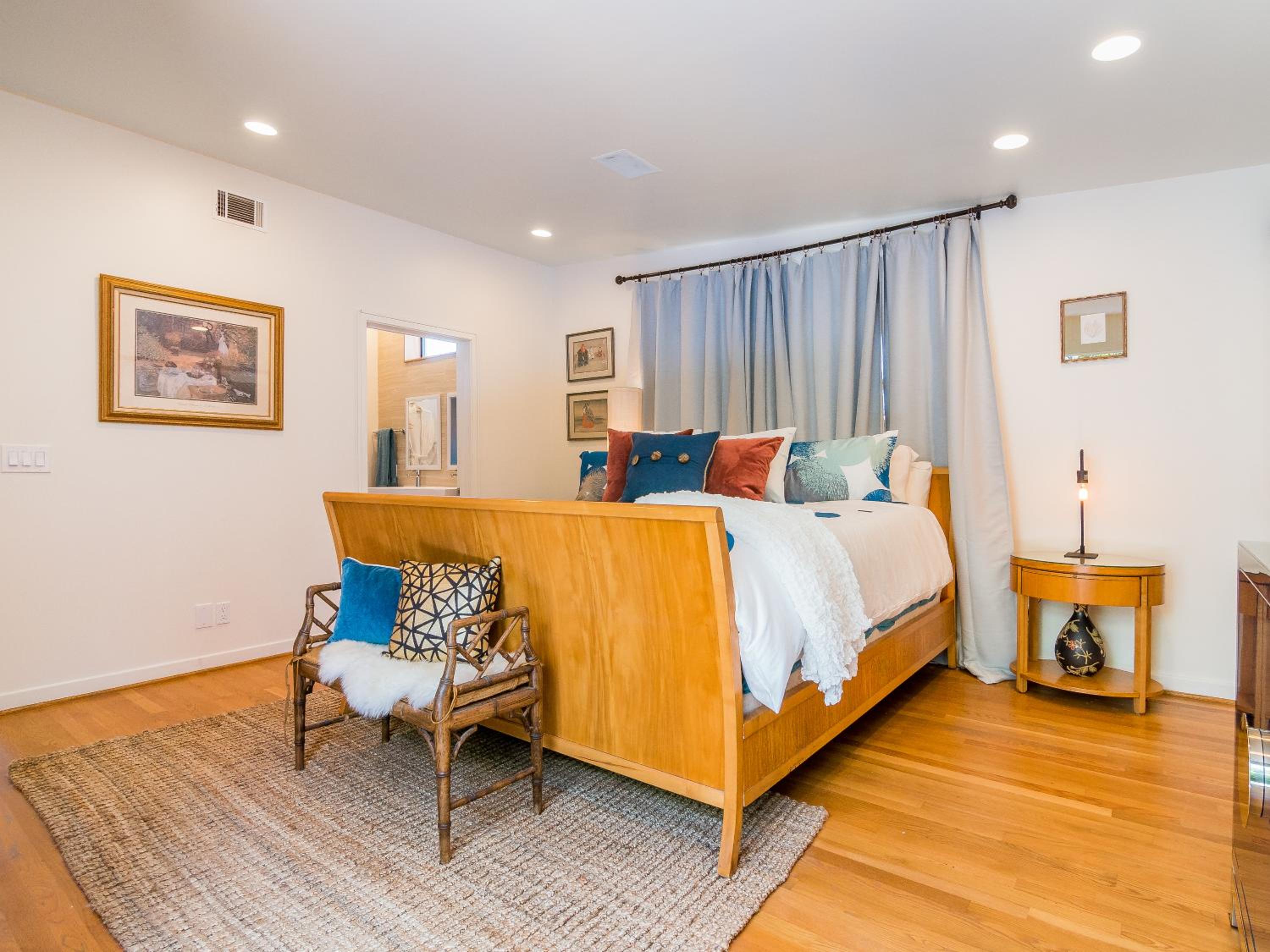 La Jolla Condo Oceanview, Zen and Coastal Charm