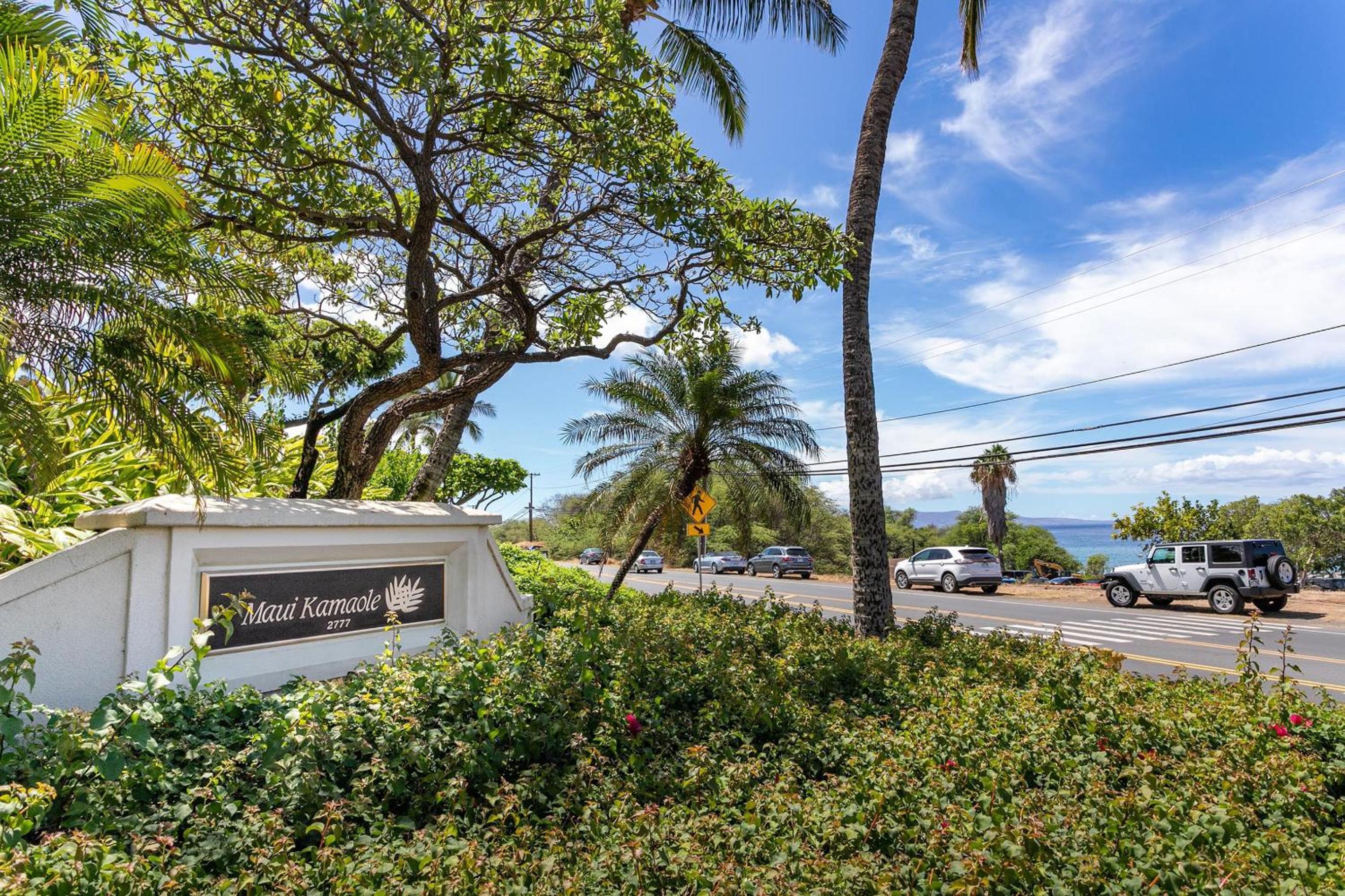 Maui Kamaole A-206 - Prime Location, Stunning Renovation, Large Lanai, Split AC!
